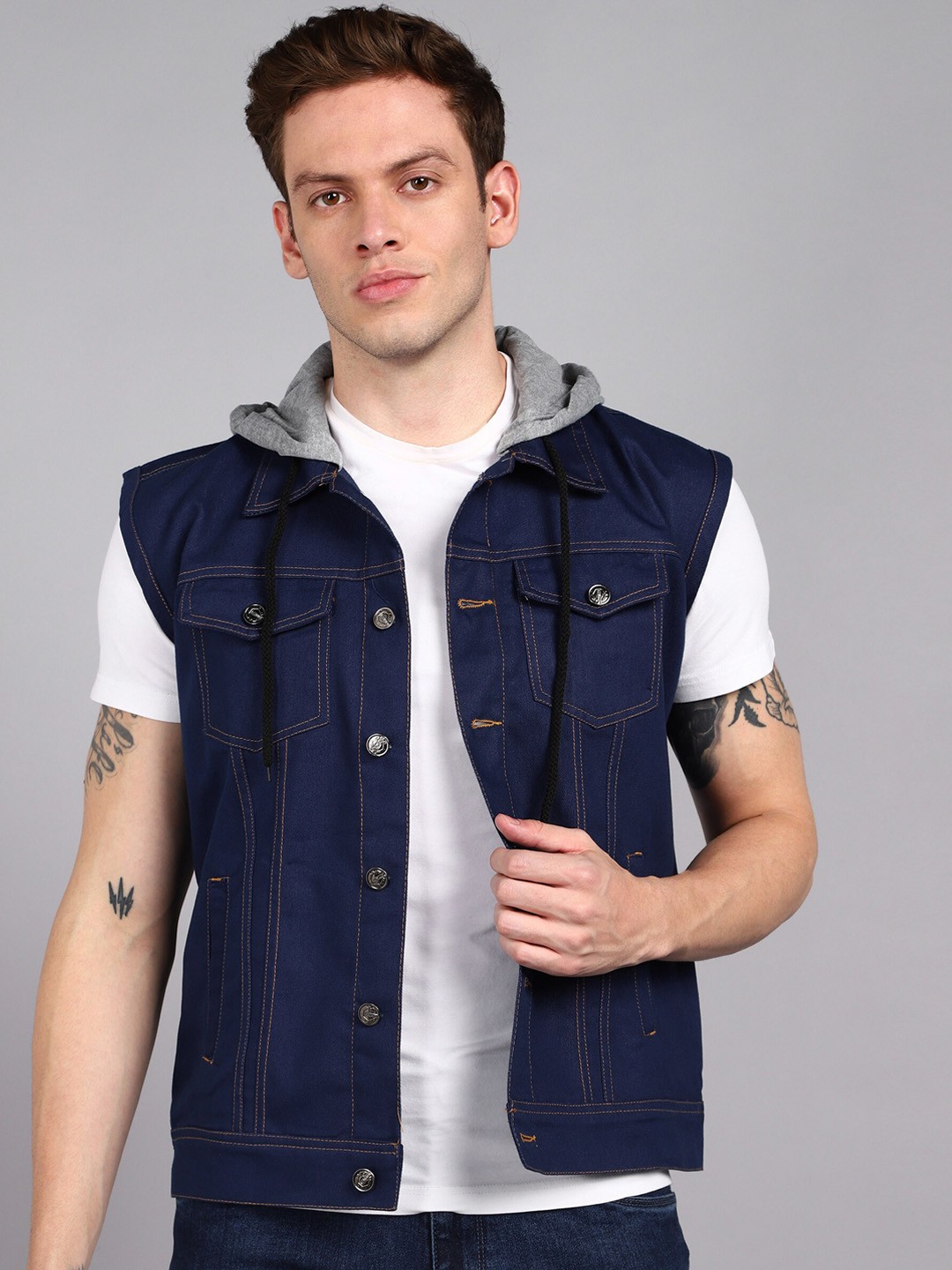 

MONTREZ Men Blue Denim Hooded sleeveless Jacket