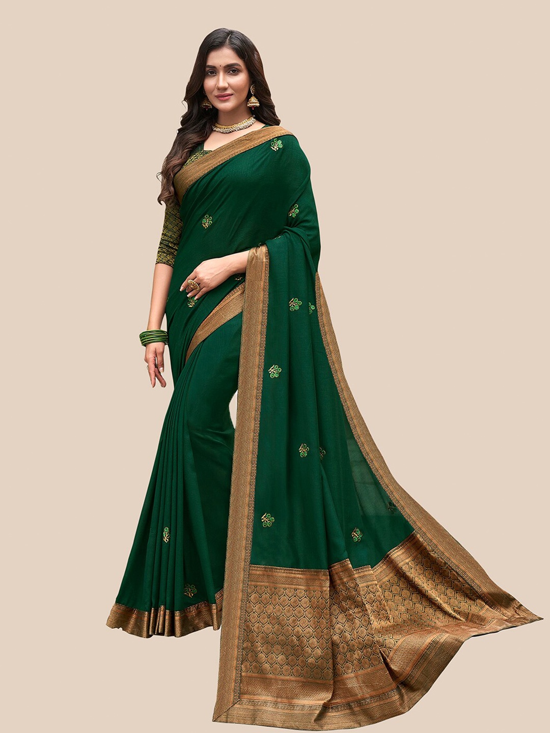 

UNITED LIBERTY Green & Copper-Toned Floral Embroidered Art Silk Block Print Saree