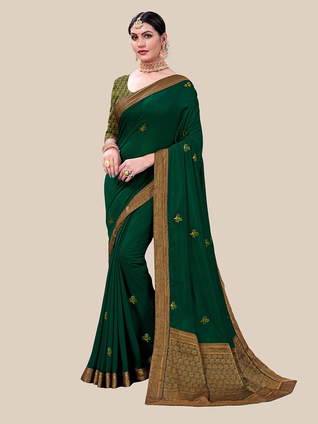 

UNITED LIBERTY Green & Gold-Toned Floral Embroidered Art Silk Block Print Saree