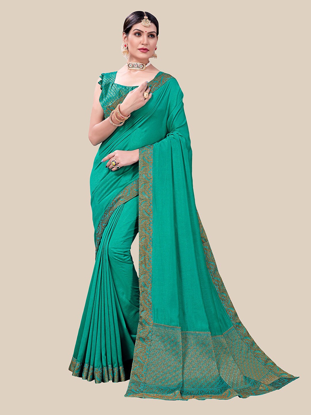 

UNITED LIBERTY Green & Gold-Toned Jacquard Art Silk Saree