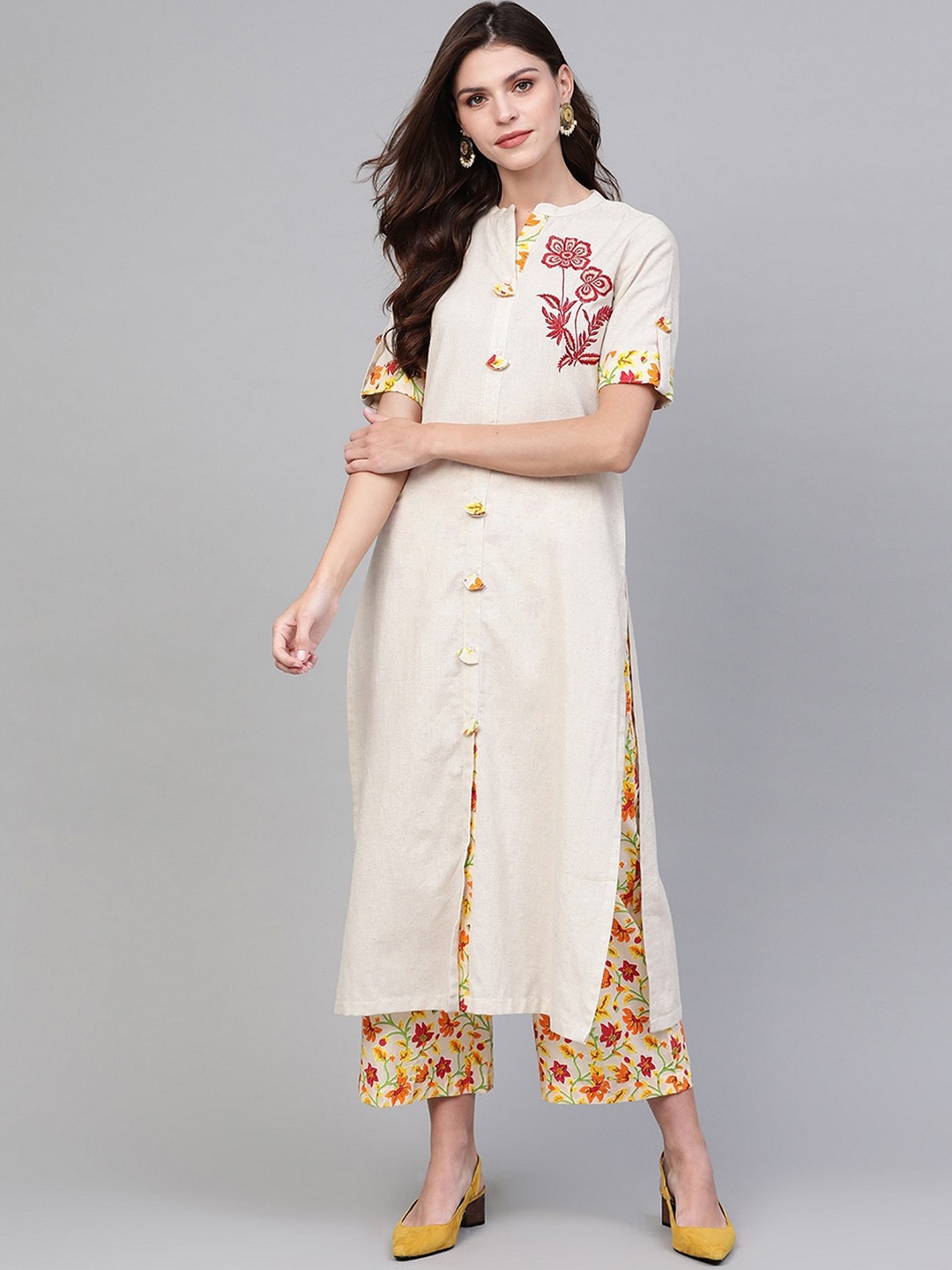 

Pannkh Women Beige & Yellow Floral Embroidered Pure Cotton Kurta with Trousers