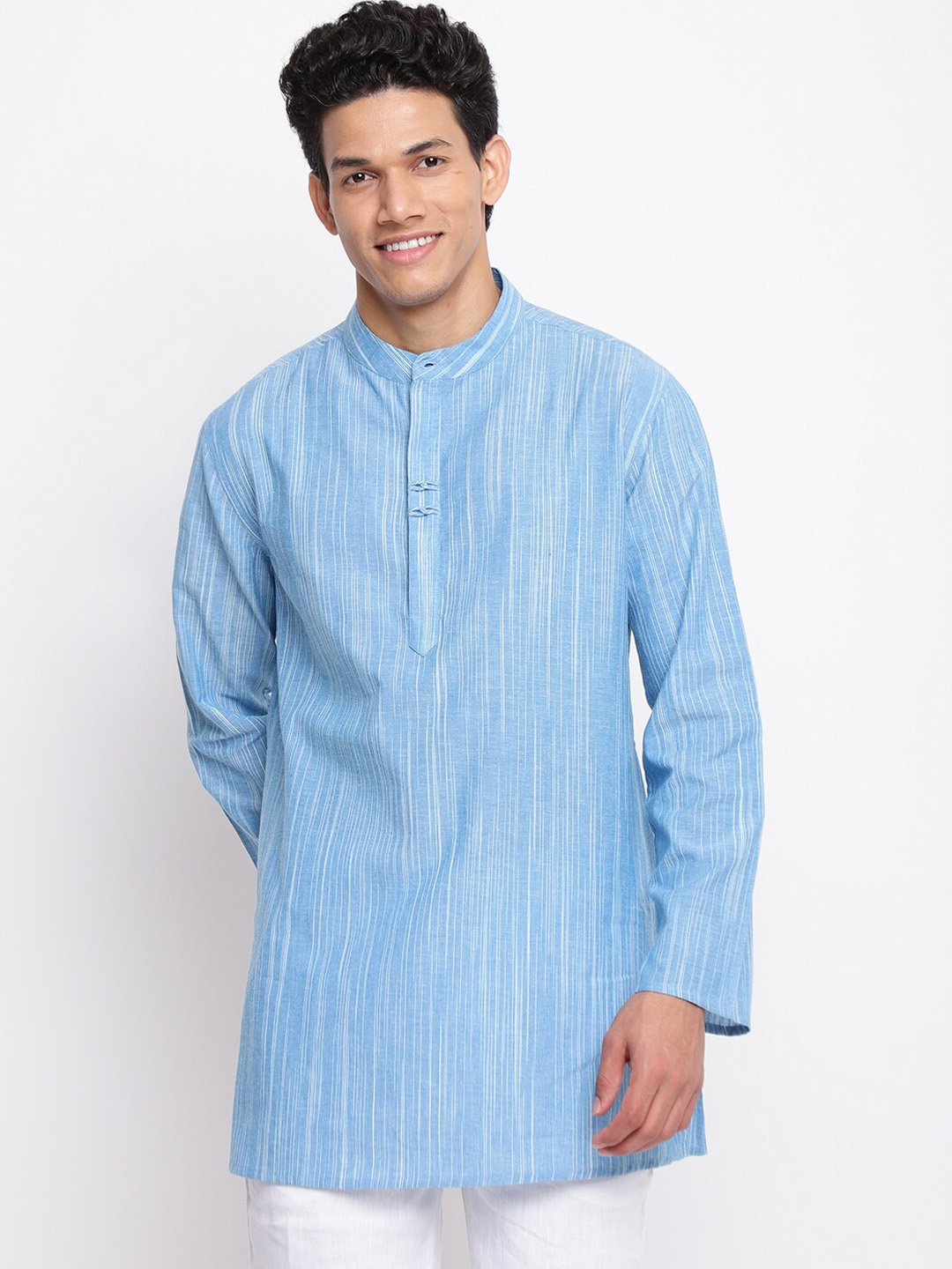 

Fabindia Men Blue Striped Short Kurta