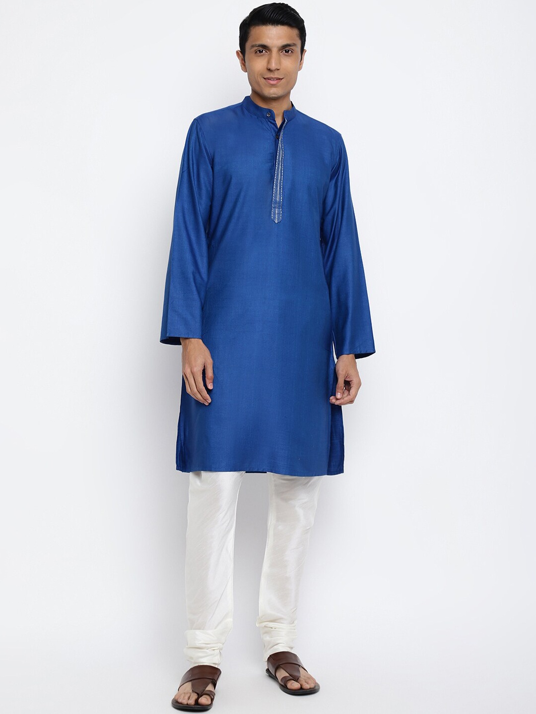 

Fabindia Men Blue Solid Long Kurta