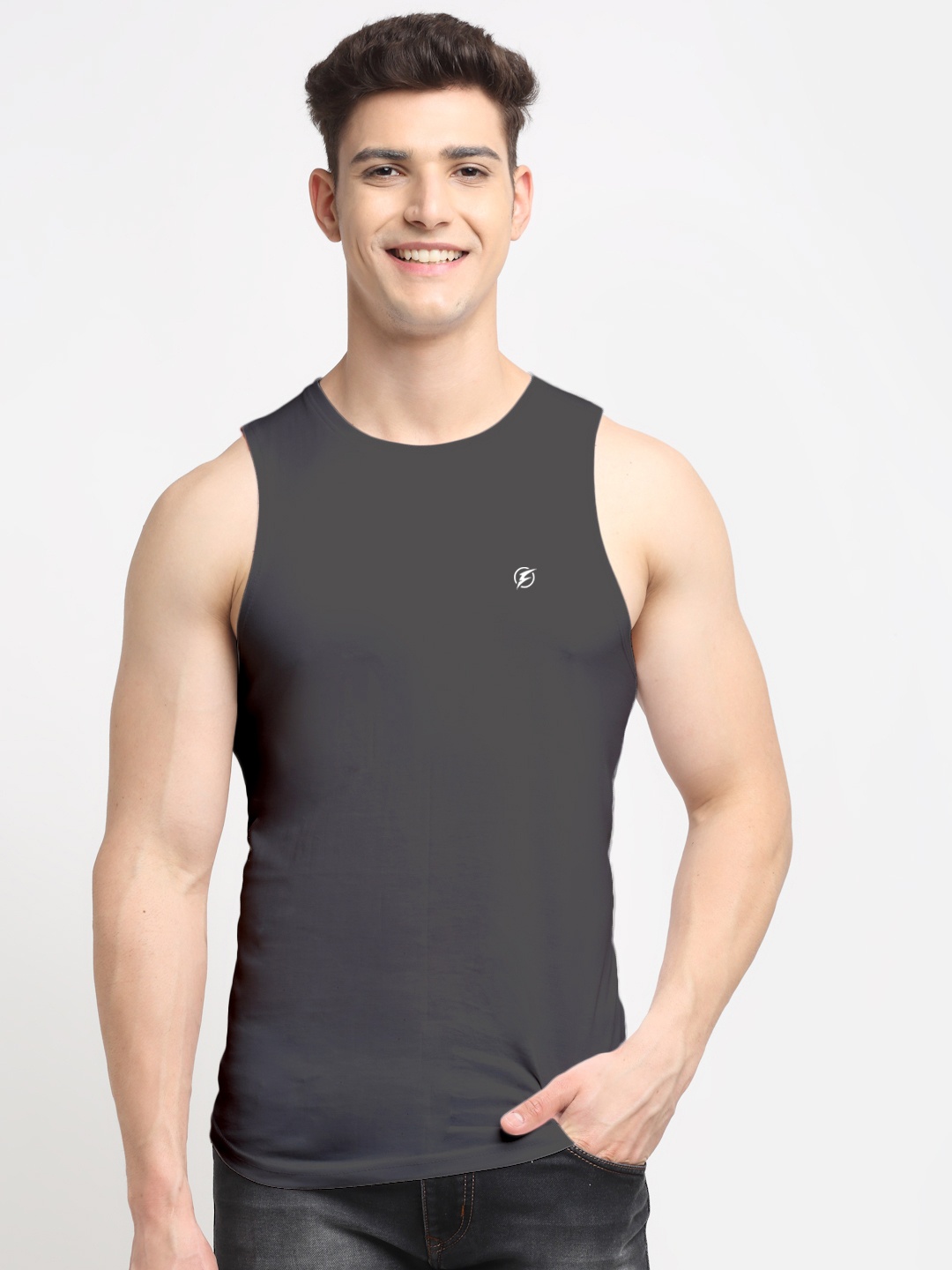 

Friskers Men Grey Solid Pure Cotton Innerwear Vests