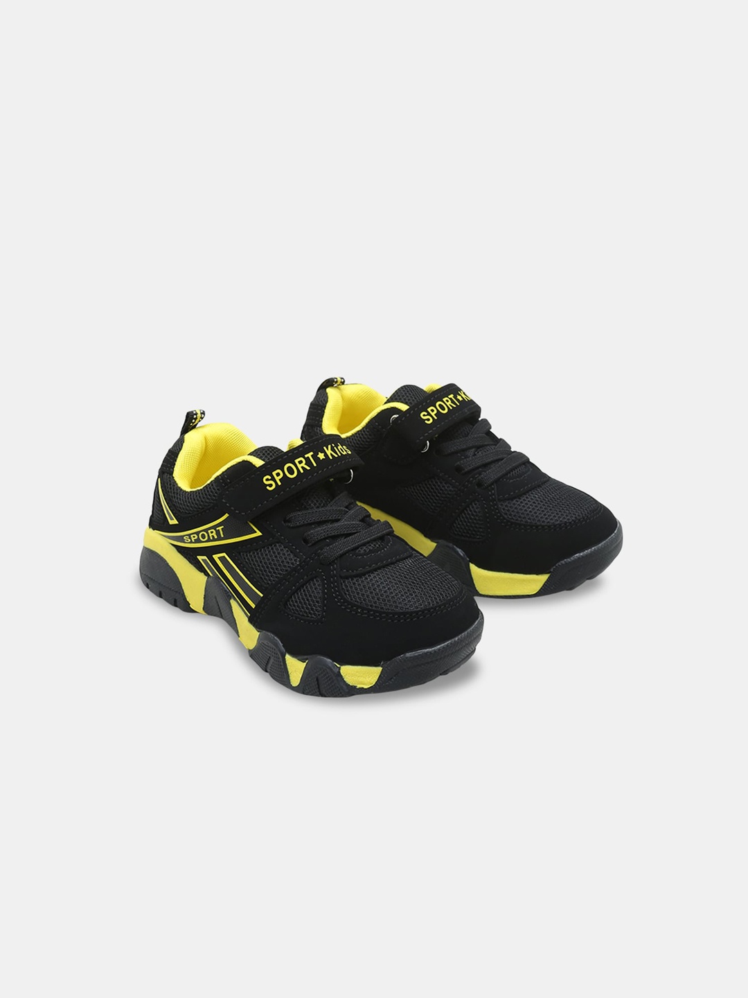 

Hopscotch Boys Yellow Printed Sneakers