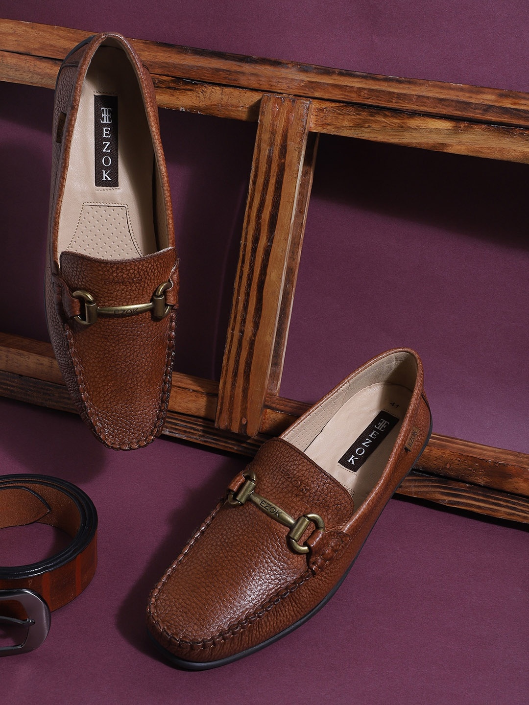 

EZOK Men Tan Textured Leather Loafers