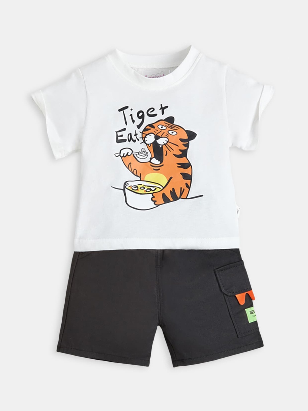 

Hopscotch Boys Animal Printed White Clothing Set