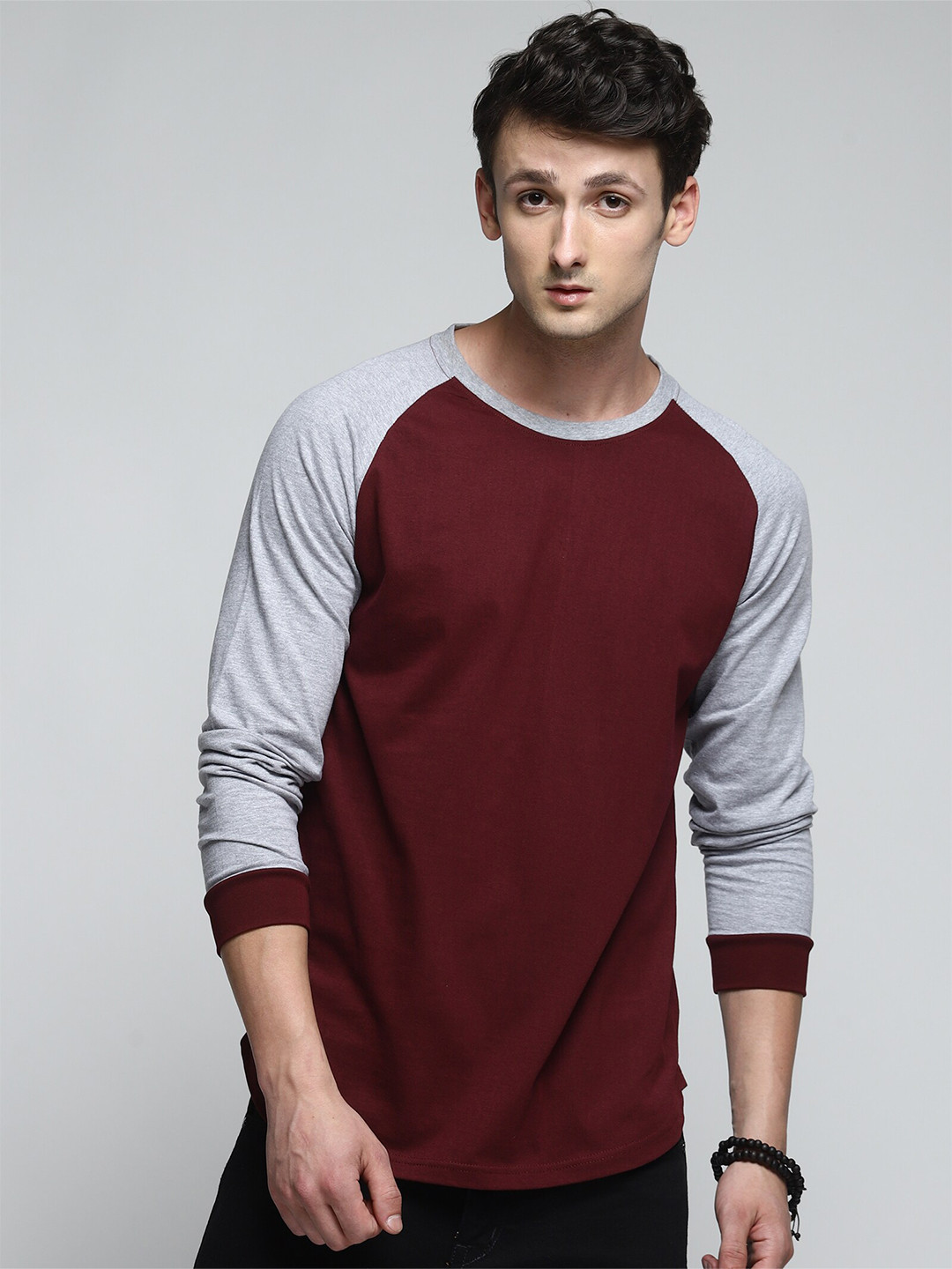 

Trends Tower Men Maroon Colourblocked T-shirt