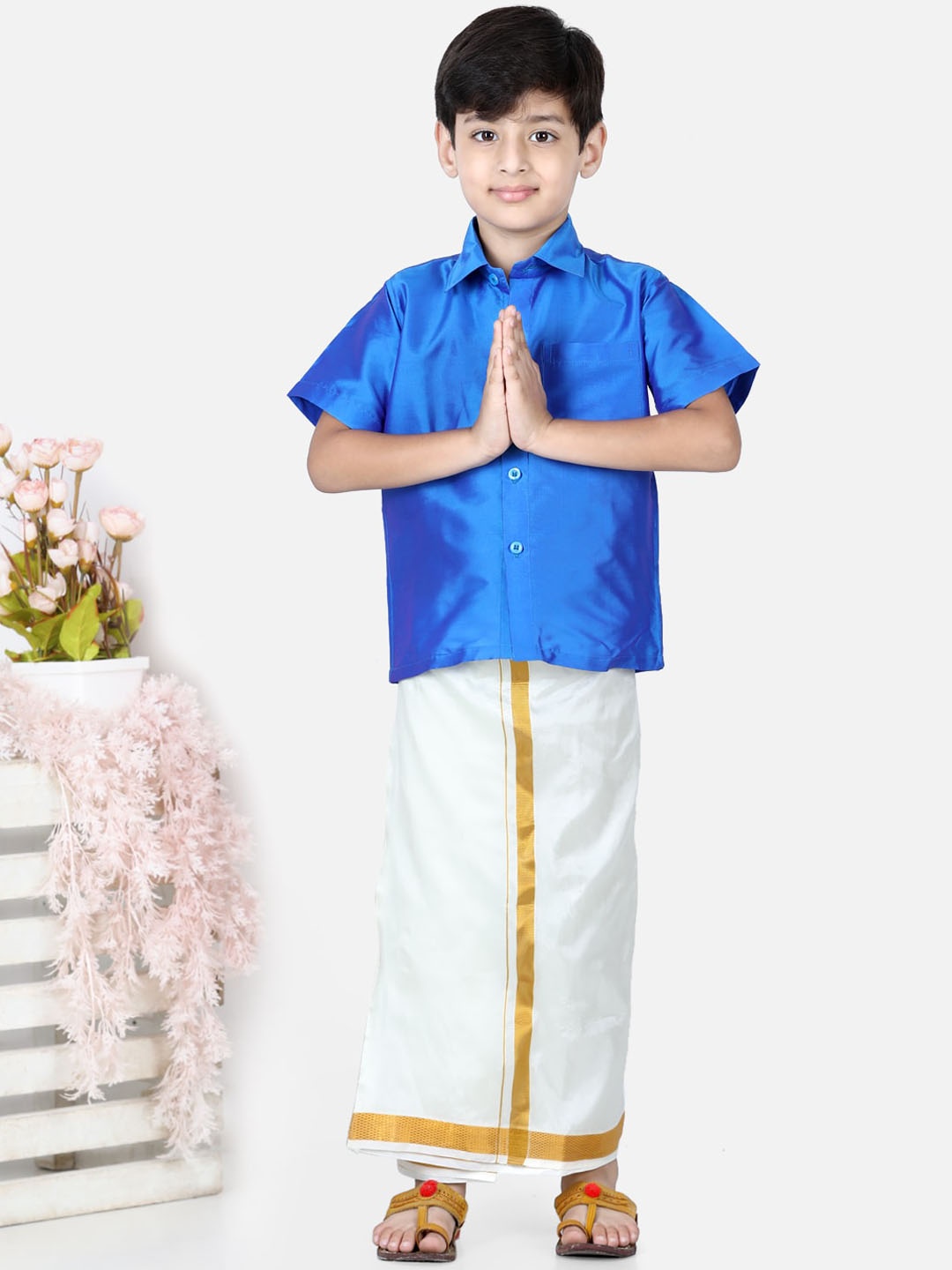

BownBee Boys Blue South Indian Lungi Dhoti with Half Sleeve Shirt