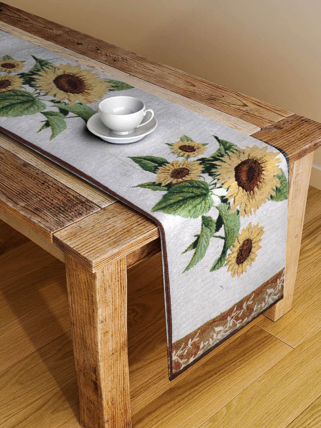 

Arrabi Yellow And White Printed Cotton 4 Seater Table Runner