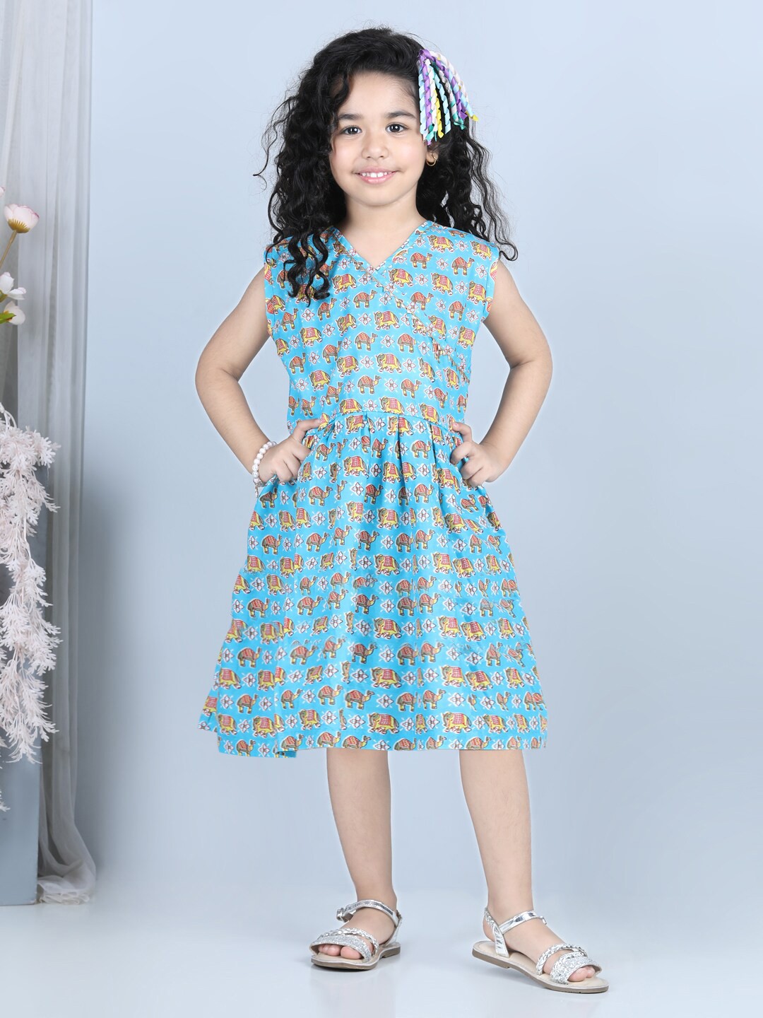 

Kinder Kids Girls Blue & Red Floral Dress
