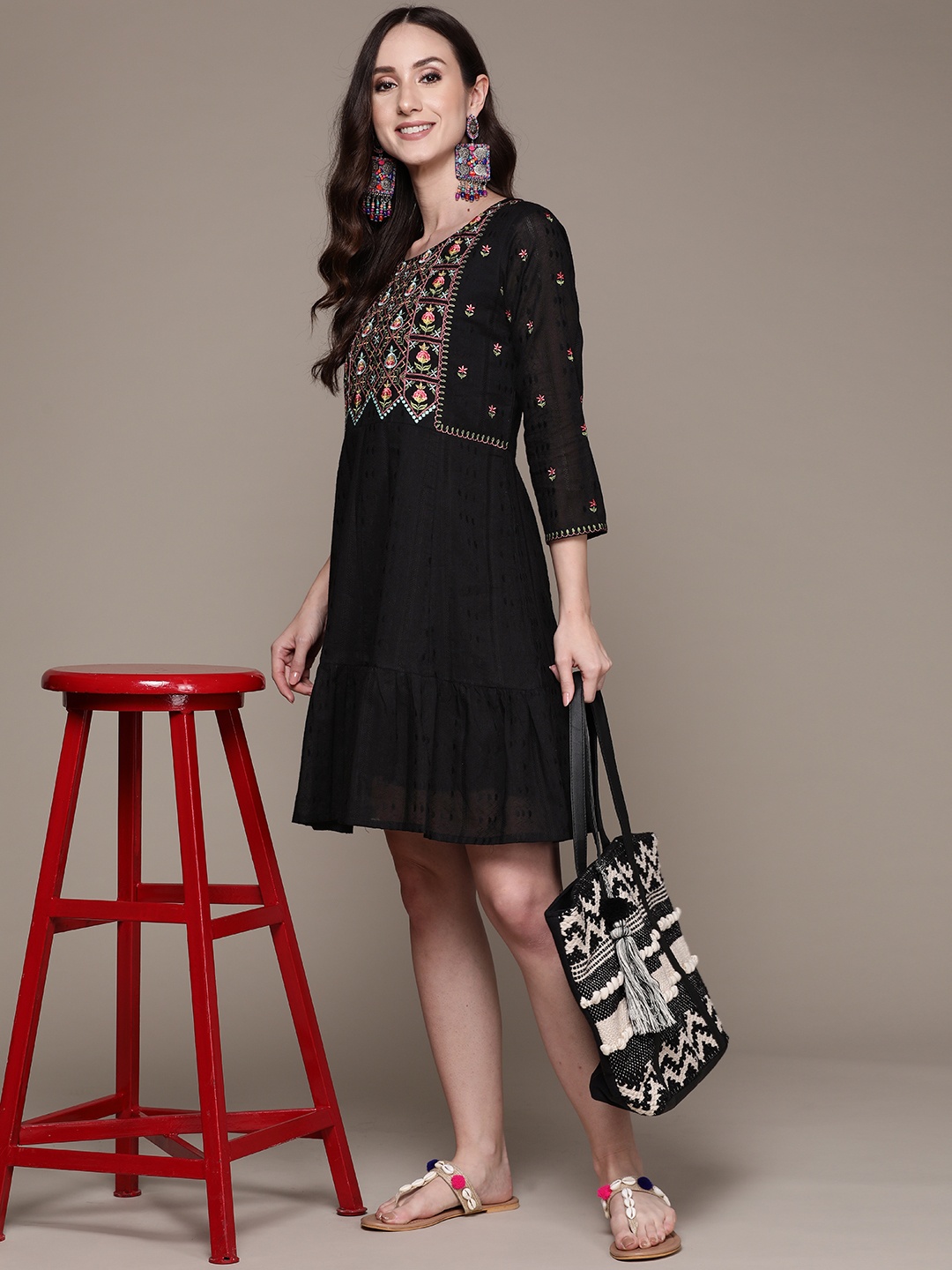 

Anubhutee Black Ethnic Motifs Embroidered Ethnic A-Line Dress