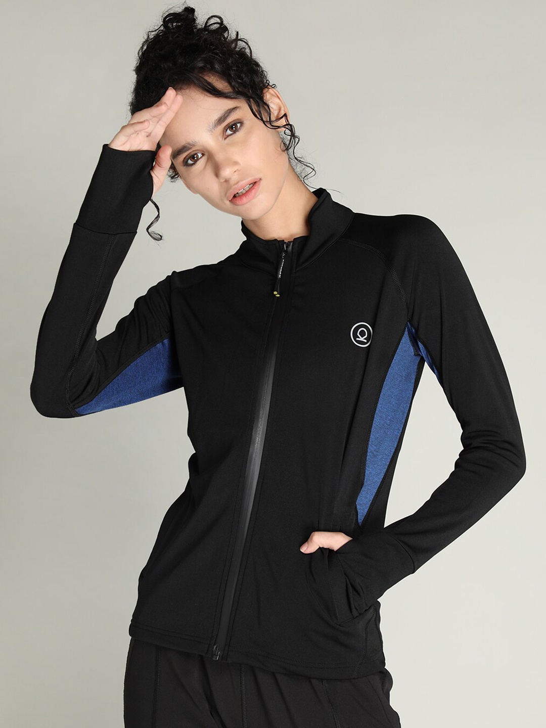 

CHKOKKO Women Black Lightweight Training or Gym Sporty Jacket with Patchwork