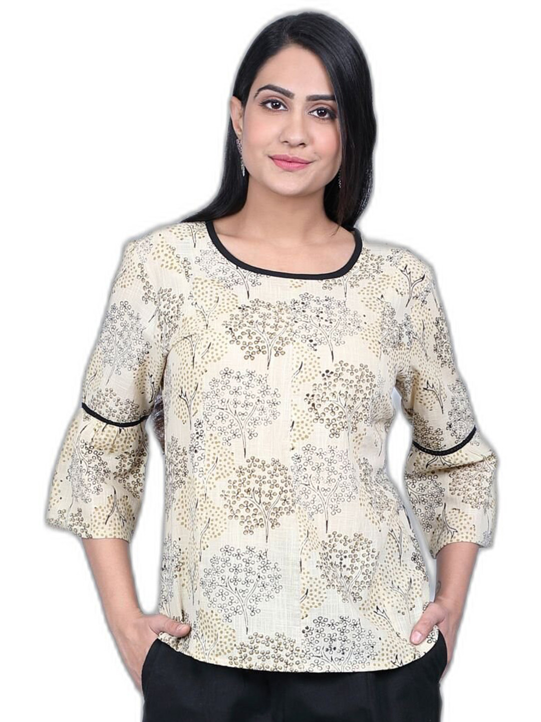 

SUTI Women Beige & Black Floral Printed Top