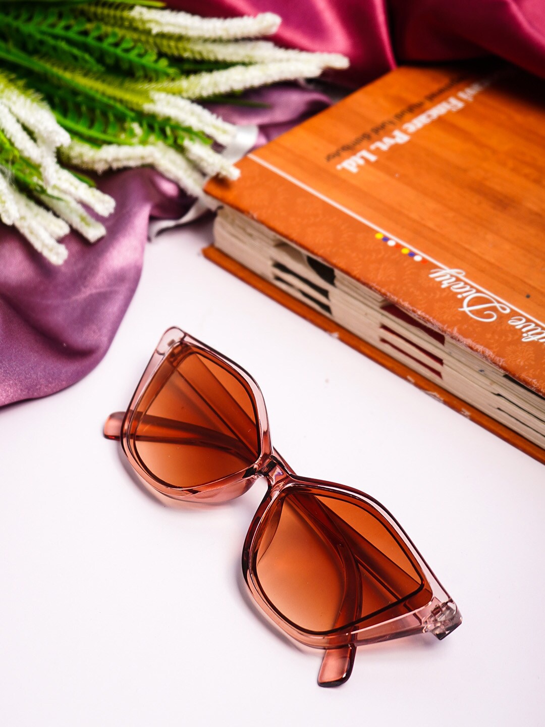 

Ferosh Unisex Brown Lens & Pink Cateye Sunglasses