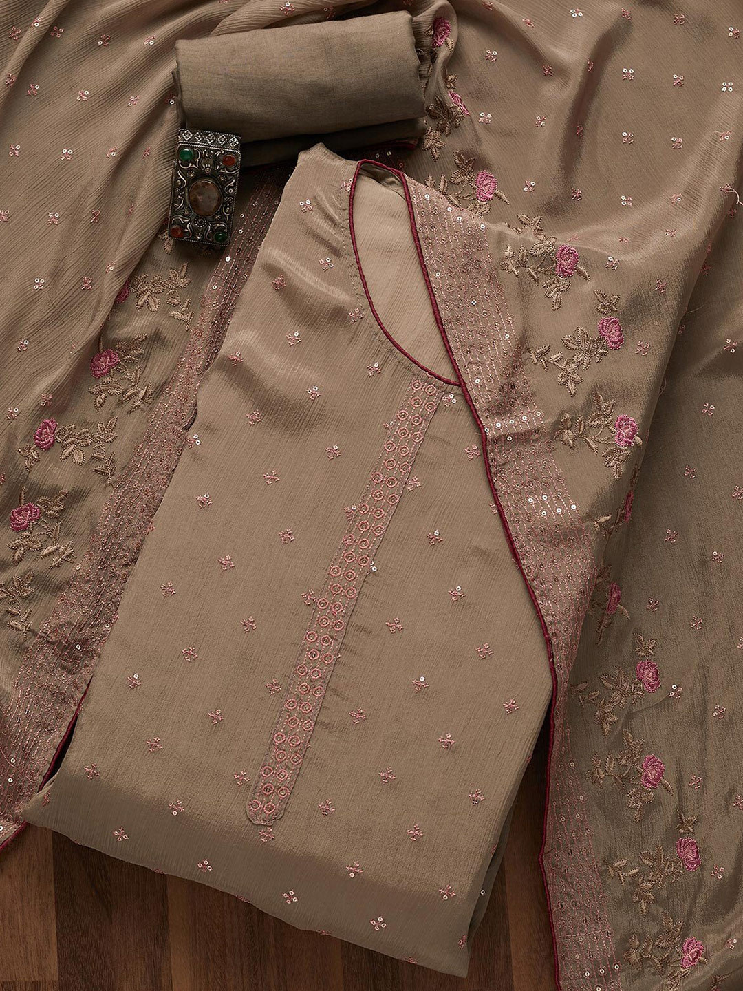 

Koskii Women Beige & Pink Embroidered Unstitched Dress Material
