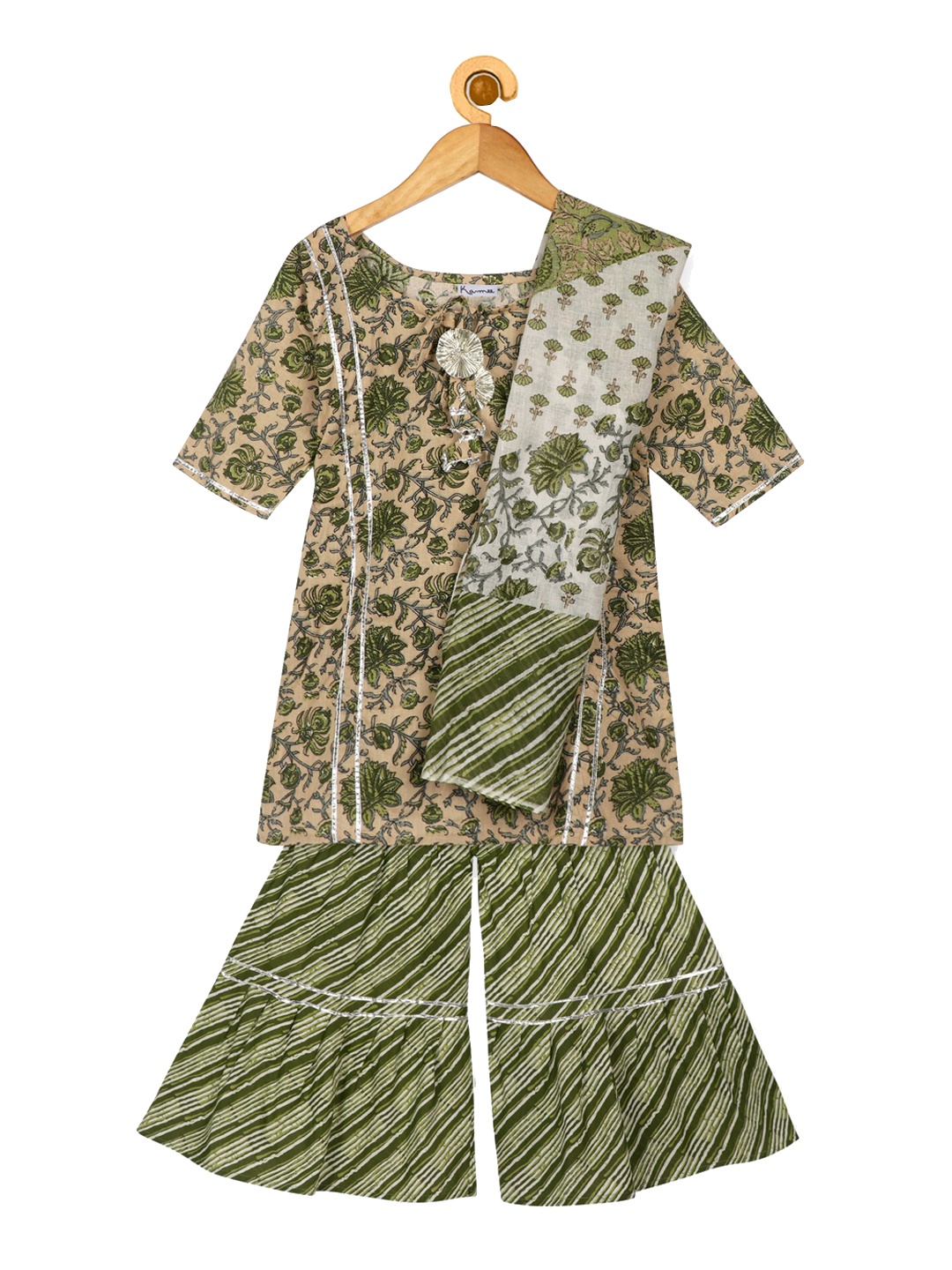 

Ka-mee Girls Green Floral Printed Pure Cotton Kurti with Sharara & With Dupatta