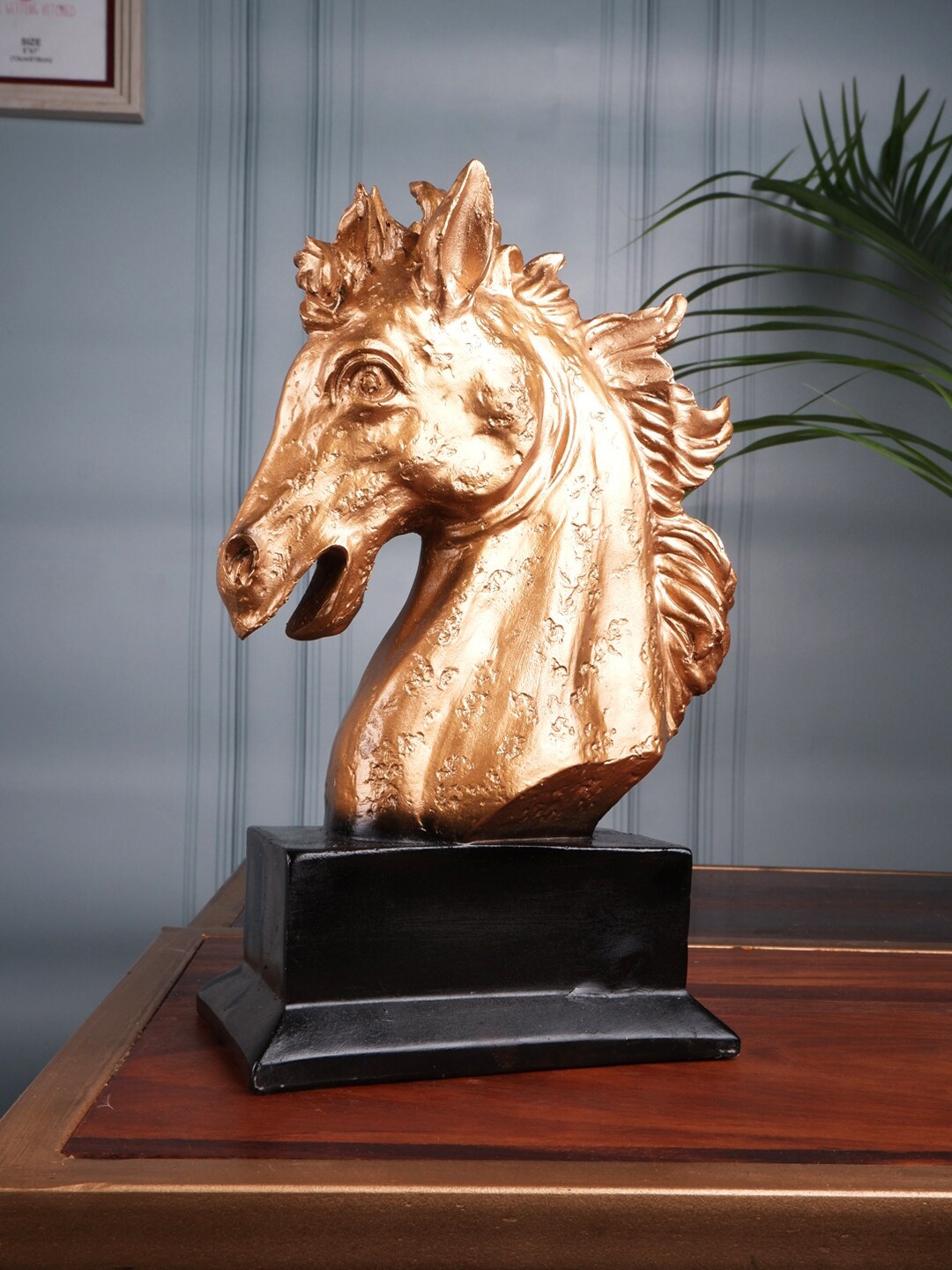 

THE WHITE INK DECOR Gold-Colored Fengshui Horse Showpiece