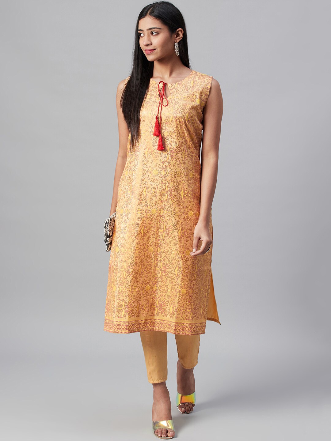 

ZIYAA Women Gold-Toned Floral Printed Kurta with Trousers