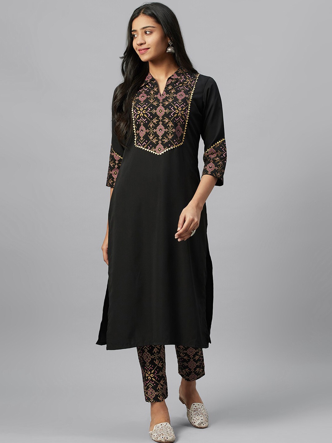 

ZIYAA Women Black Ethnic Motifs Yoke Design Kurta with Trousers