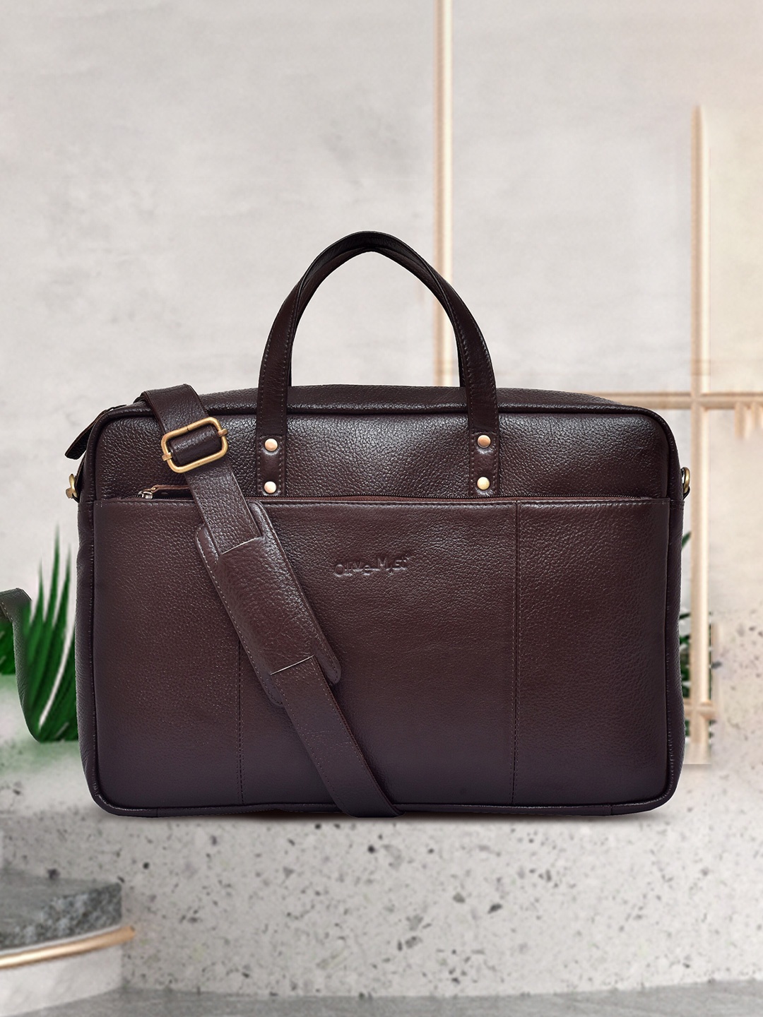 

OLIVE MIST Unisex Brown & Gold-Toned Leather Laptop Bag