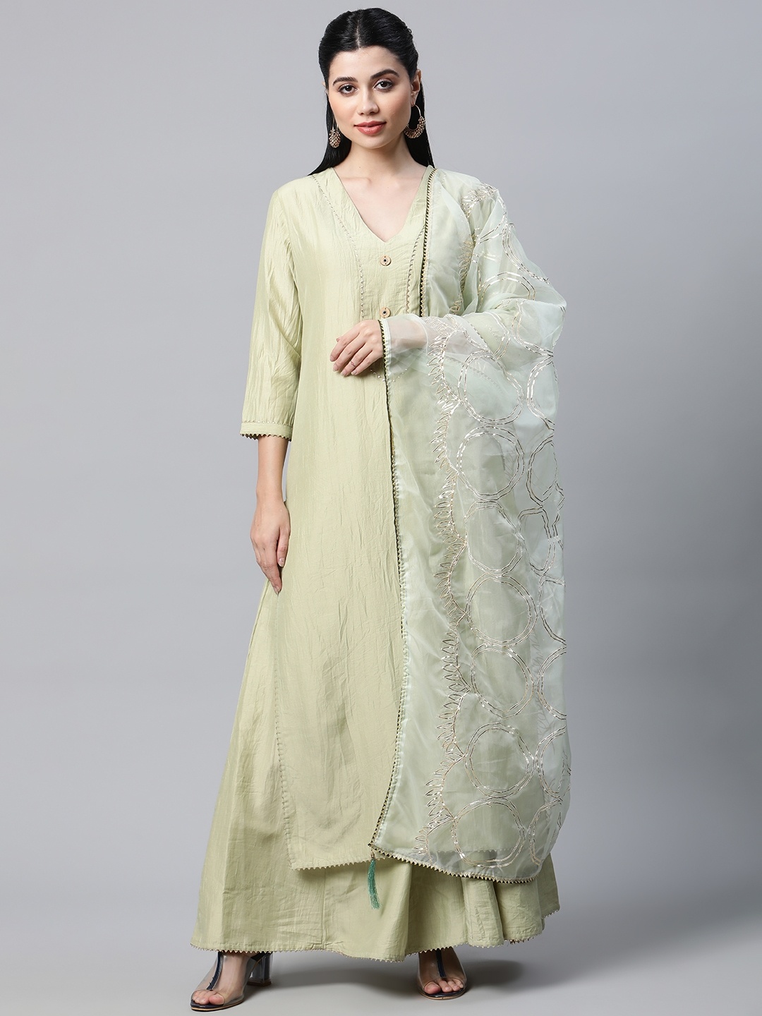 

mokshi Women Green Chanderi Silk Kurta with Palazzos & With Dupatta