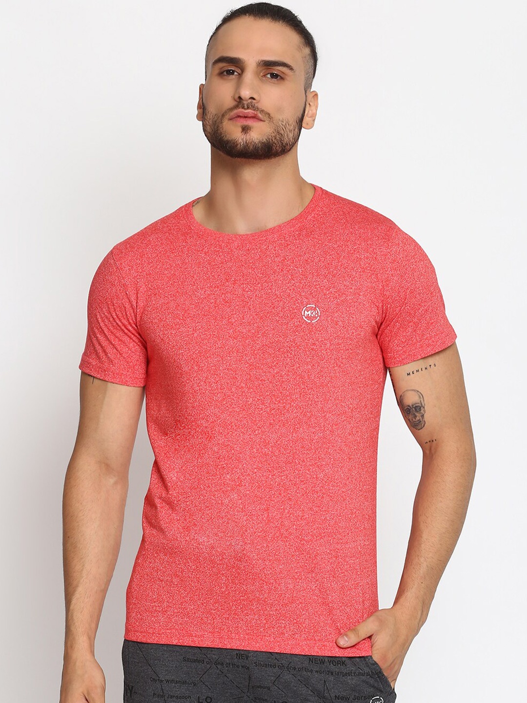 

MKH Men Red Solid Sports T-shirt
