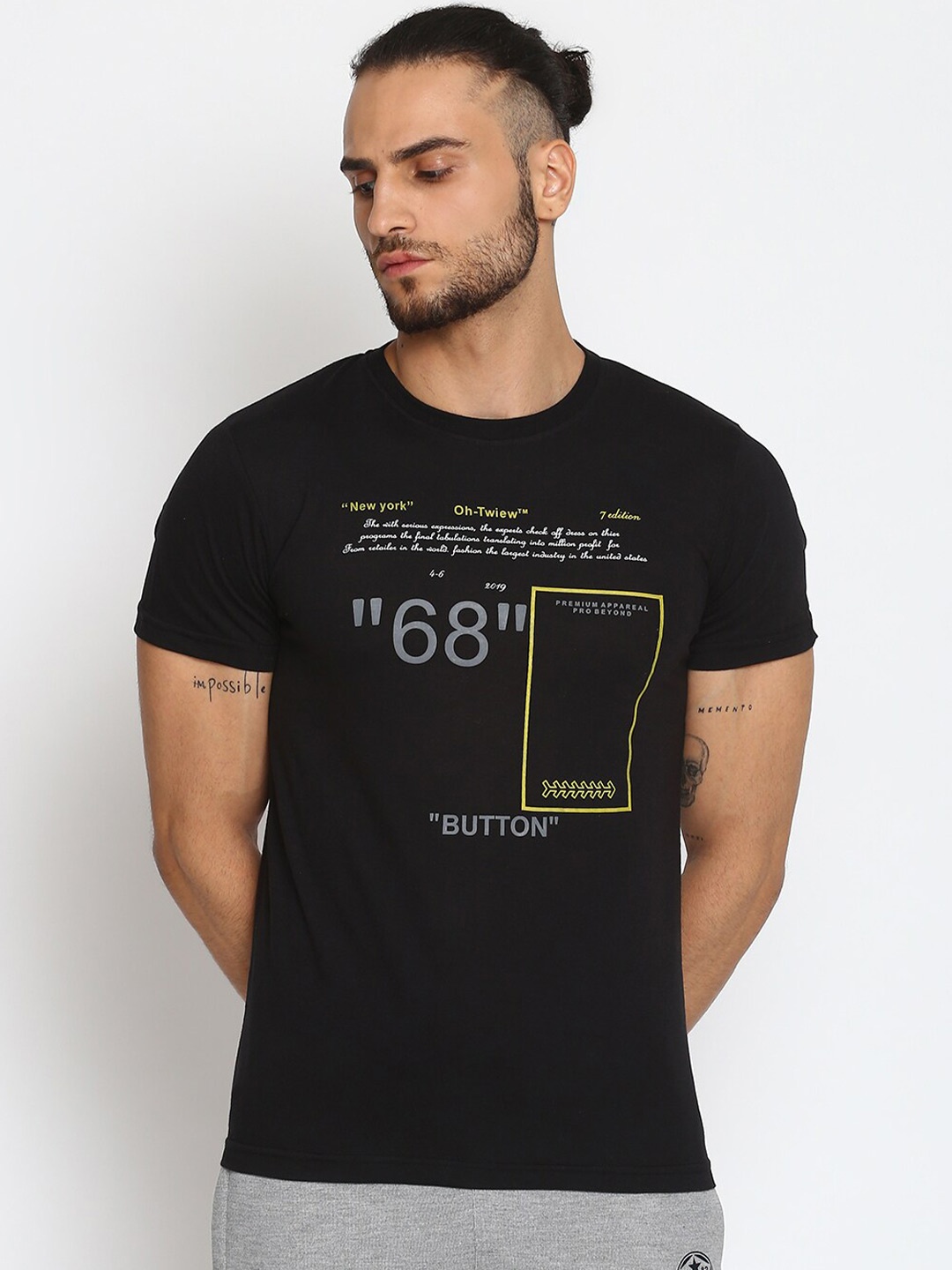 

MKH Men Black Typography Printed Sports T-shirt