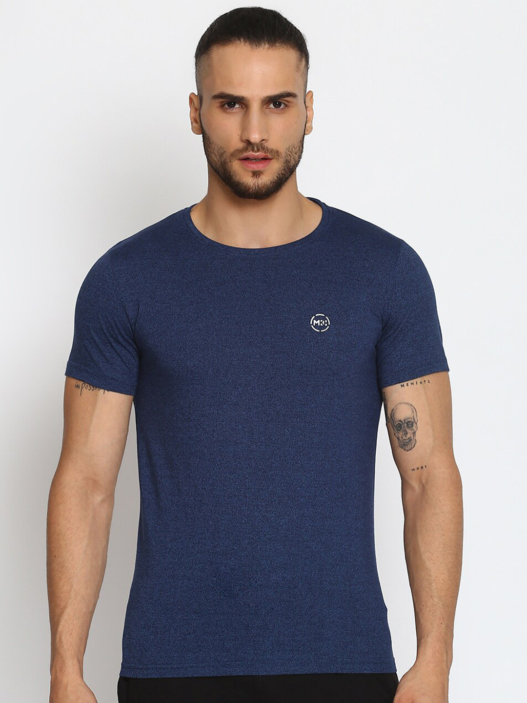 

MKH Men Blue Solid Sports T-shirt