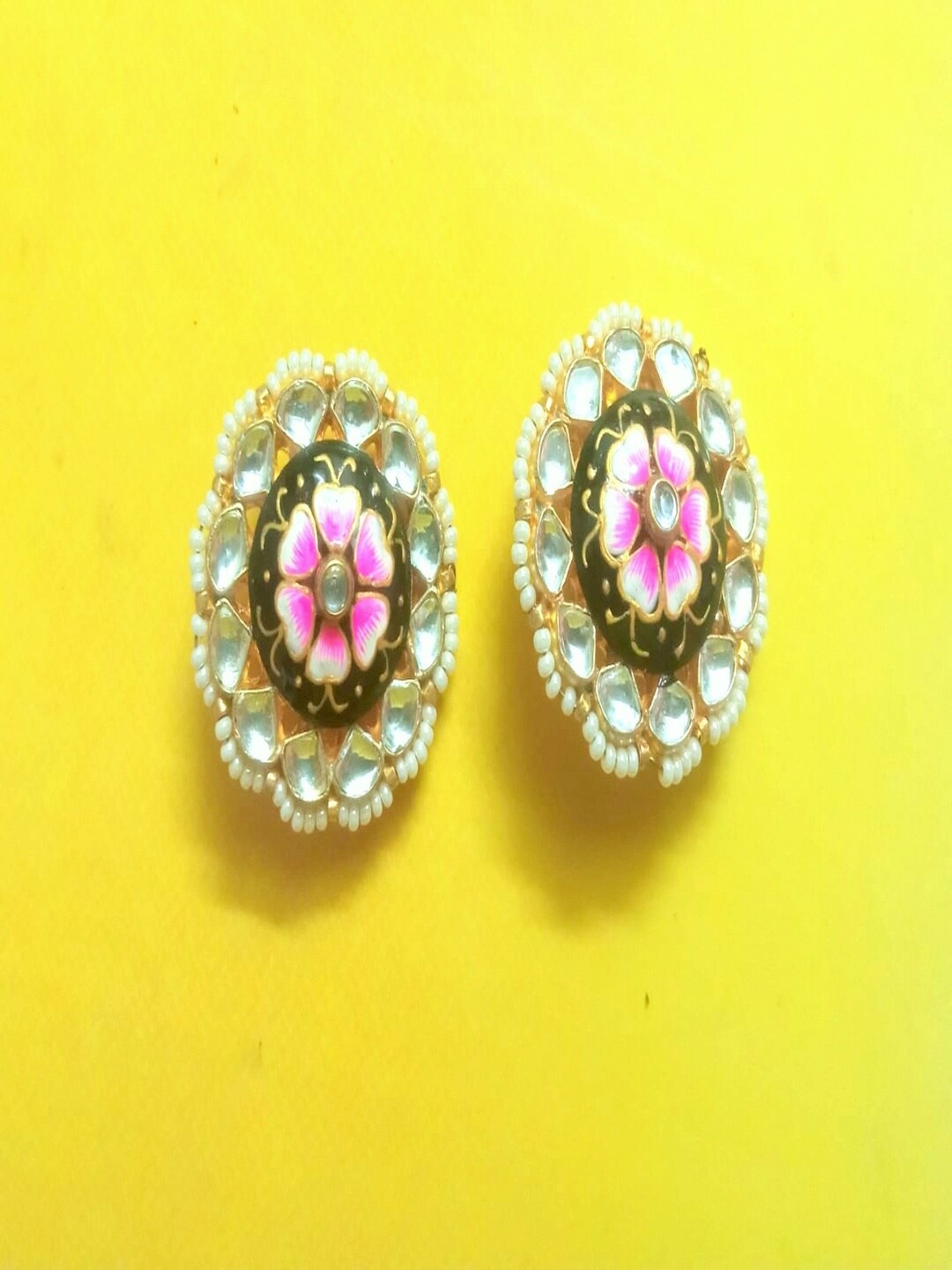 

Runjhun Pink & Gold-Plated Floral Studs Earrings