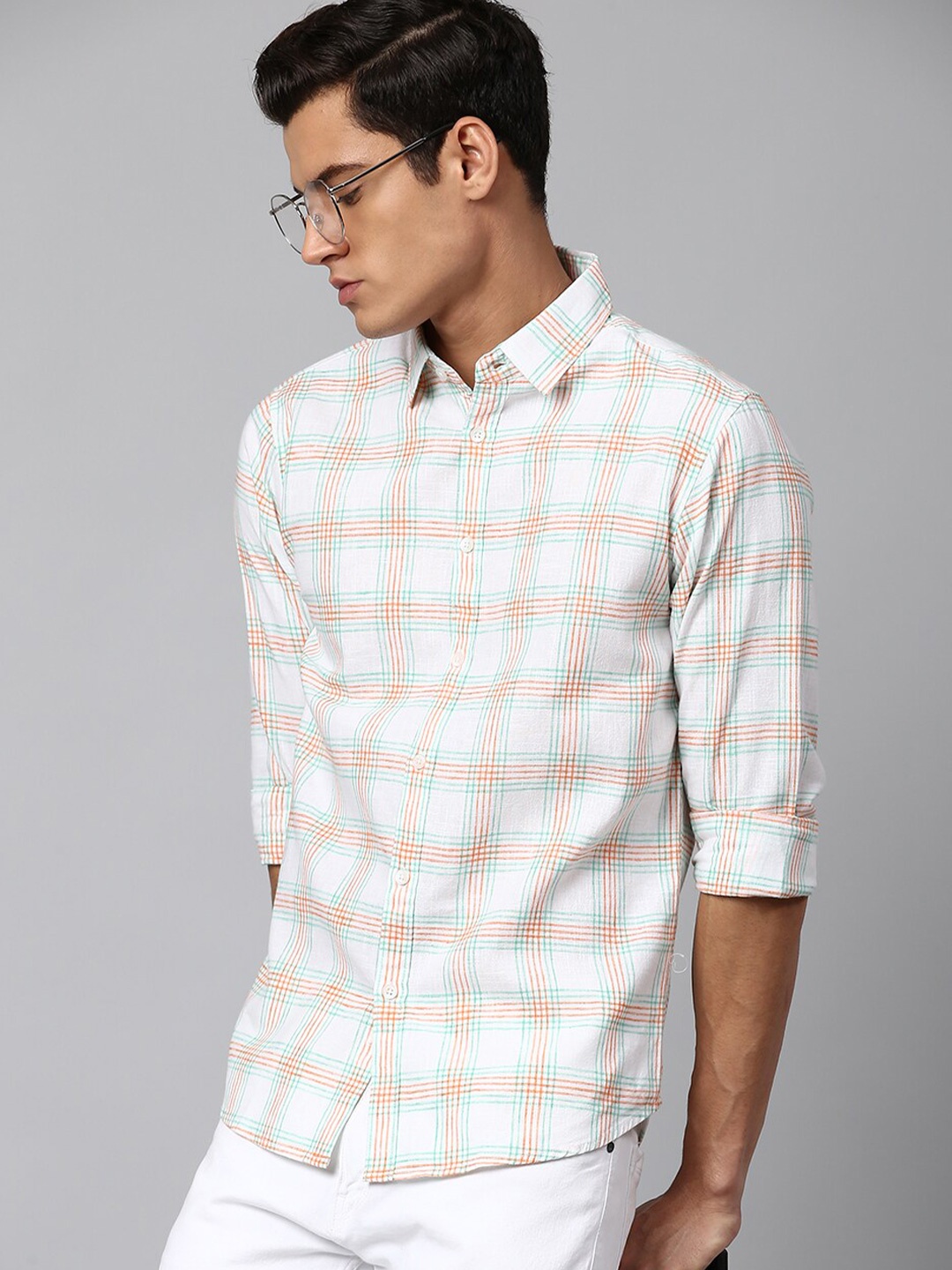 

Dennis Lingo Men Orange Slim Fit Gingham Checked Casual Cotton Shirt
