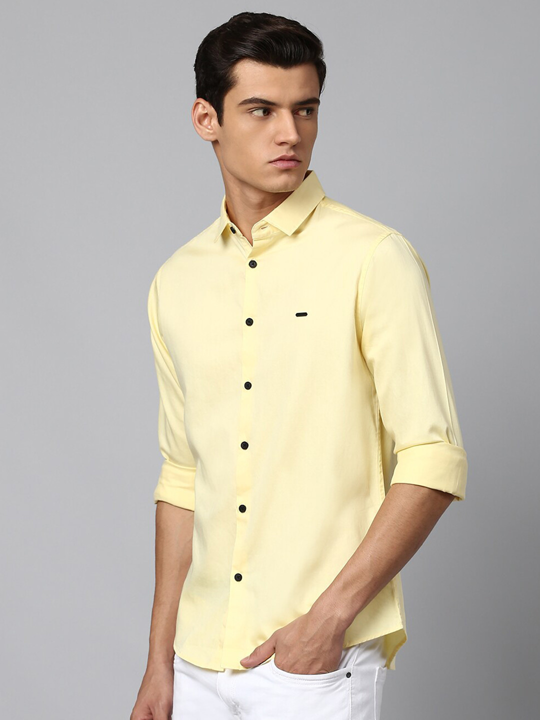 

Dennis Lingo Men Yellow Slim Fit Cotton Casual Shirt