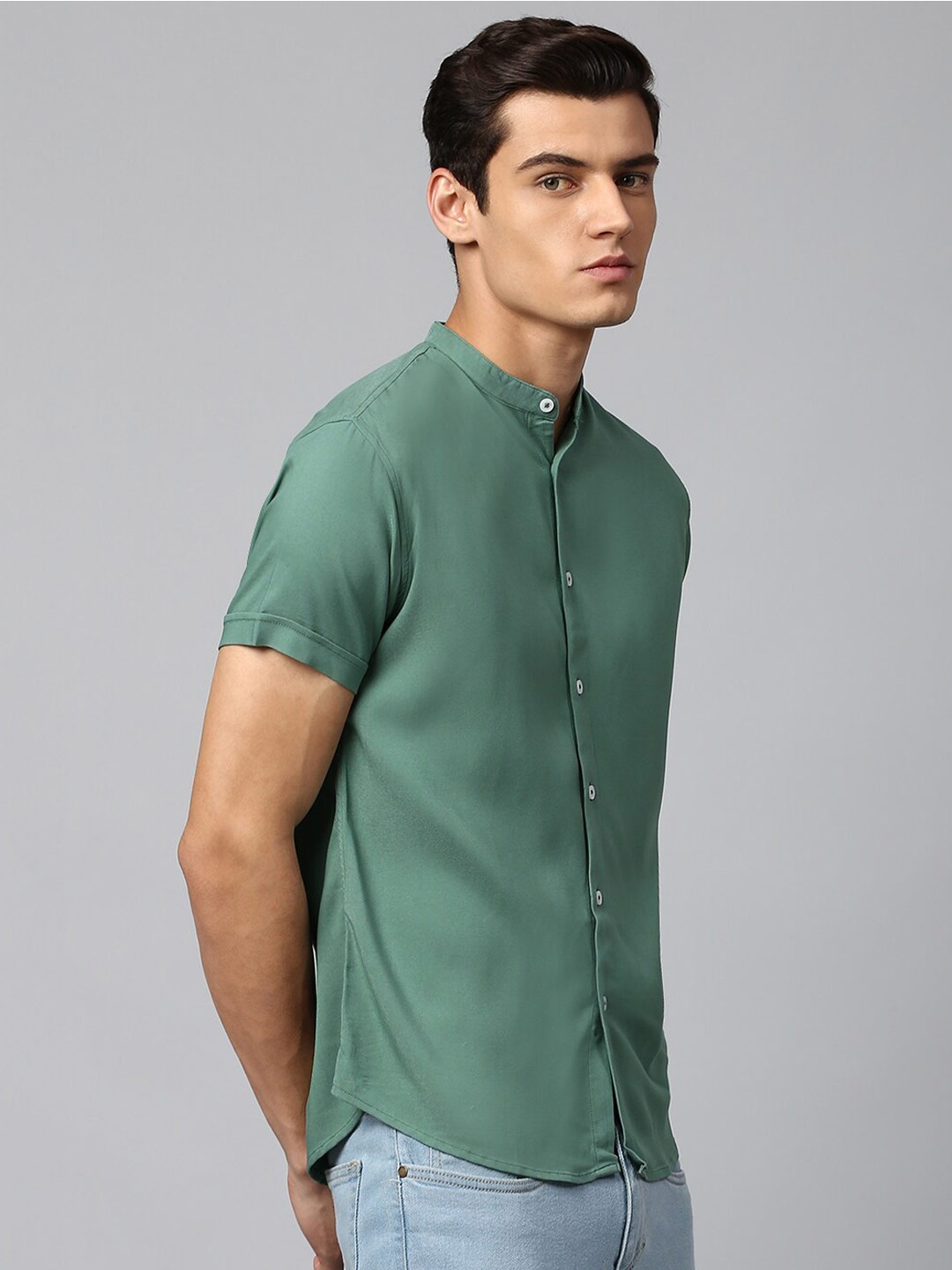 

Dennis Lingo Men Green Slim Fit Casual Shirt