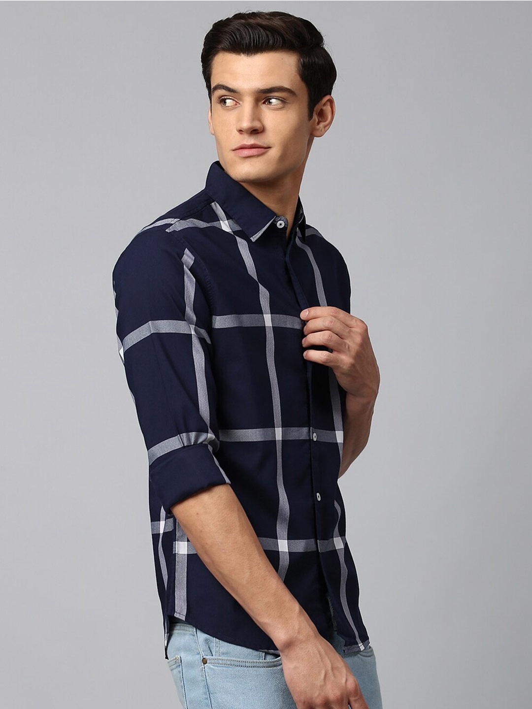 

Dennis Lingo Men Navy Blue Slim Fit Windowpane Checks Checked Casual Shirt