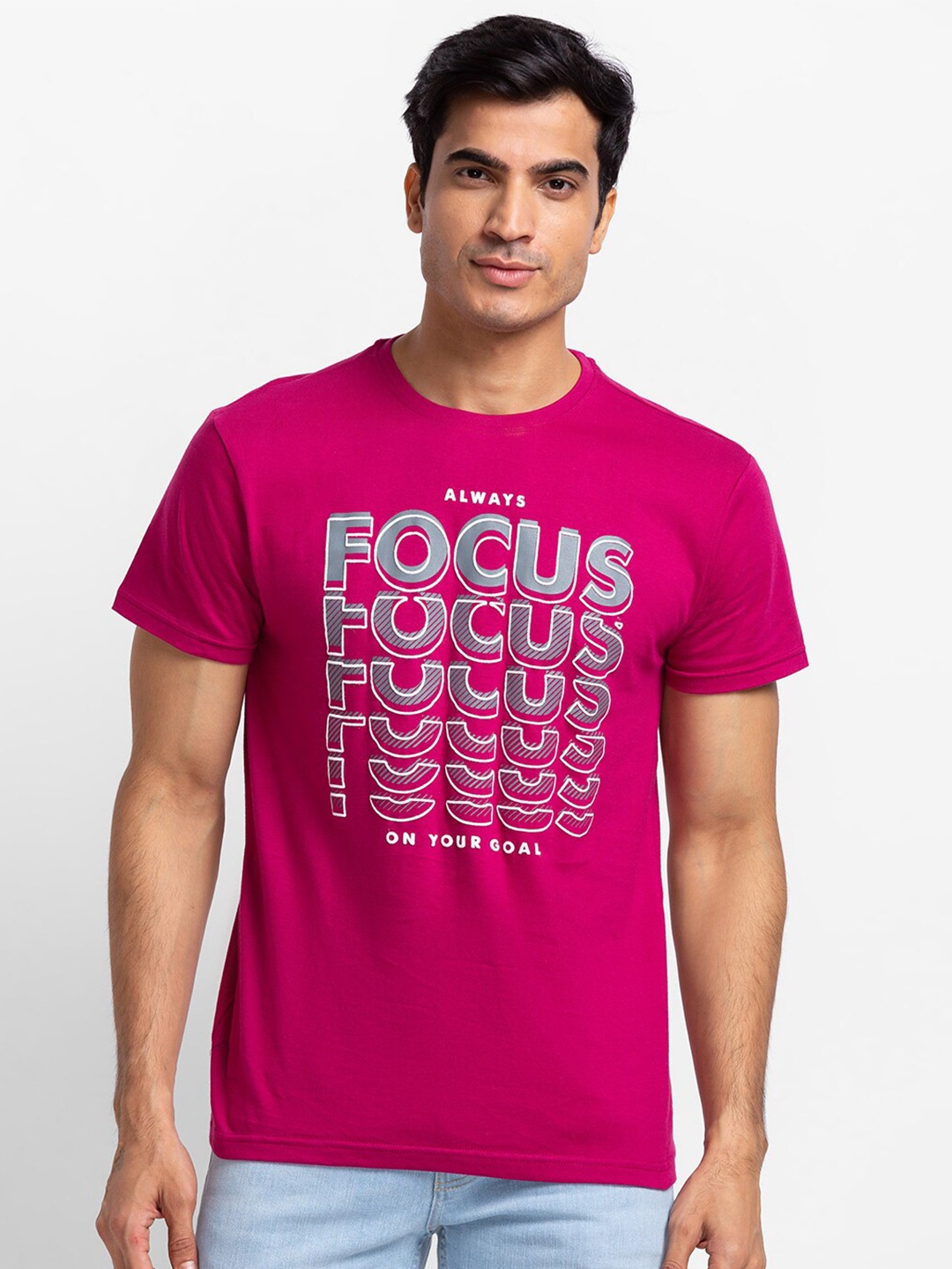 

Globus Men Magenta Typography Printed T-shirt