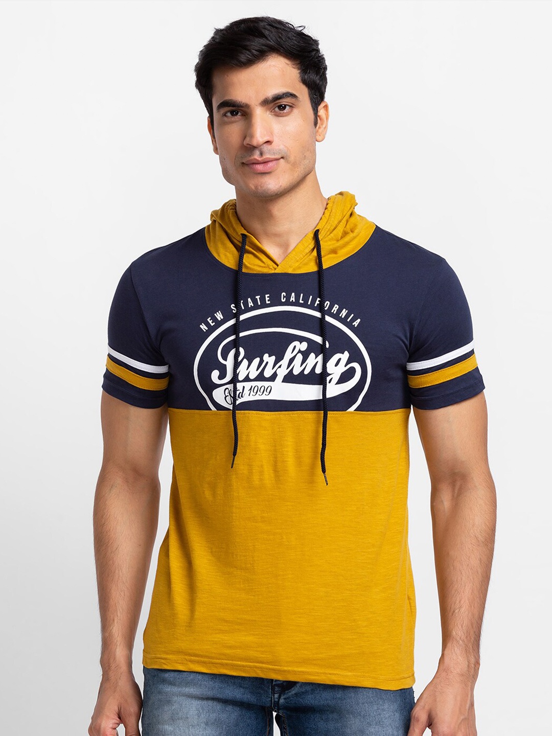 

Globus Men Mustard Yellow & Blue Typography Printed T-shirt