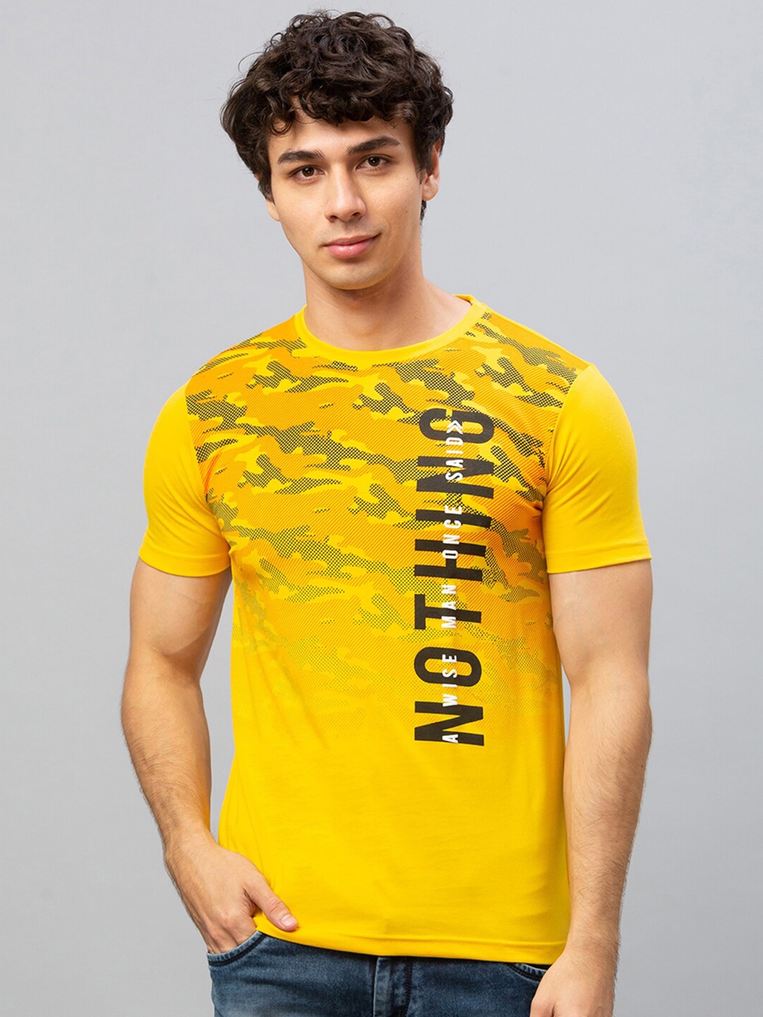 

Globus Men Mustard Yellow Typography Printed Slim Fit T-shirt