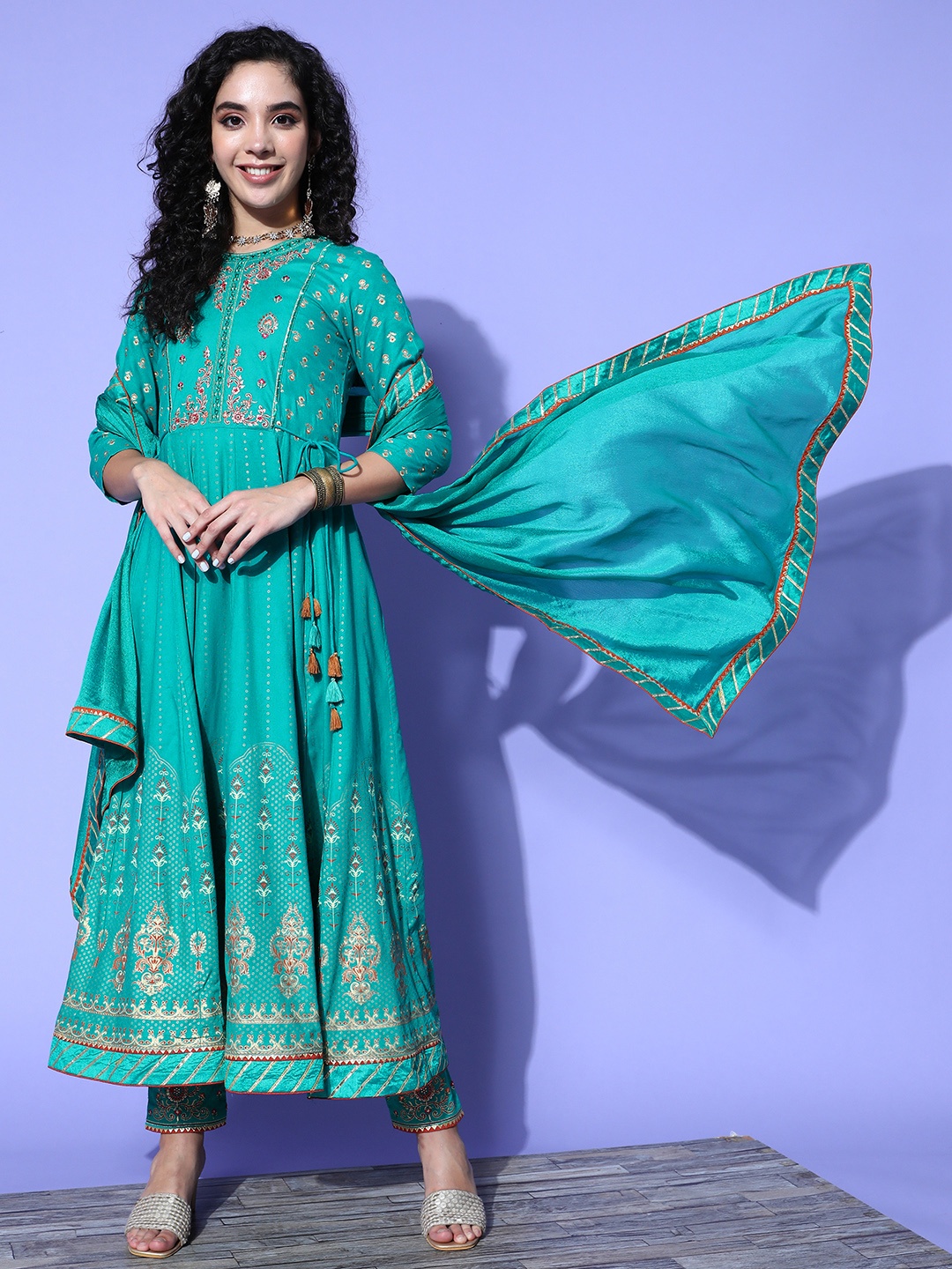

Kvsfab Women Floral Viscose Rayon Fluid Tie-Up Kurta Set, Turquoise blue