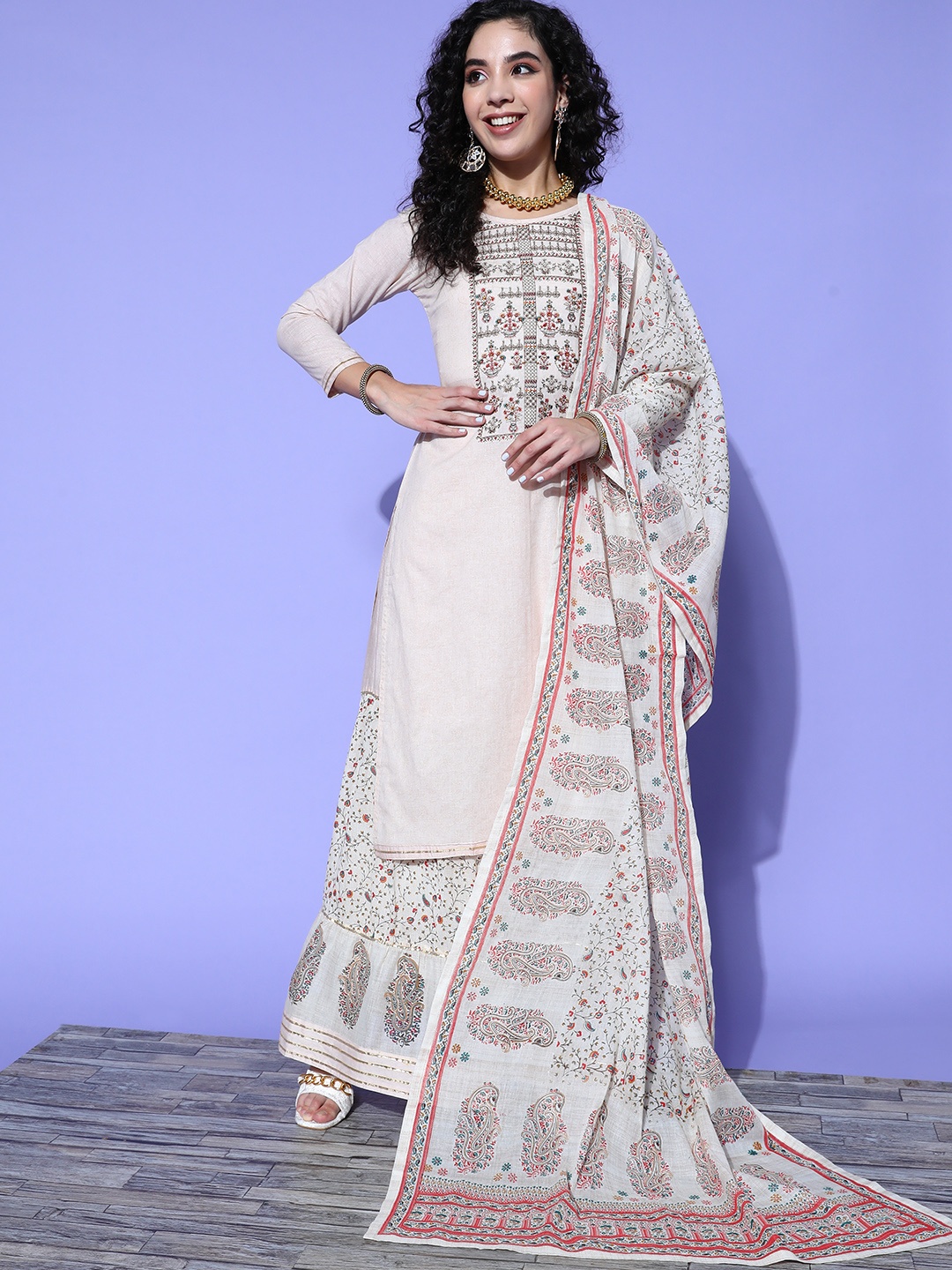 

Kvsfab Women Ethnic Motifs Pure Cotton Print Parade Kurta Set, Cream