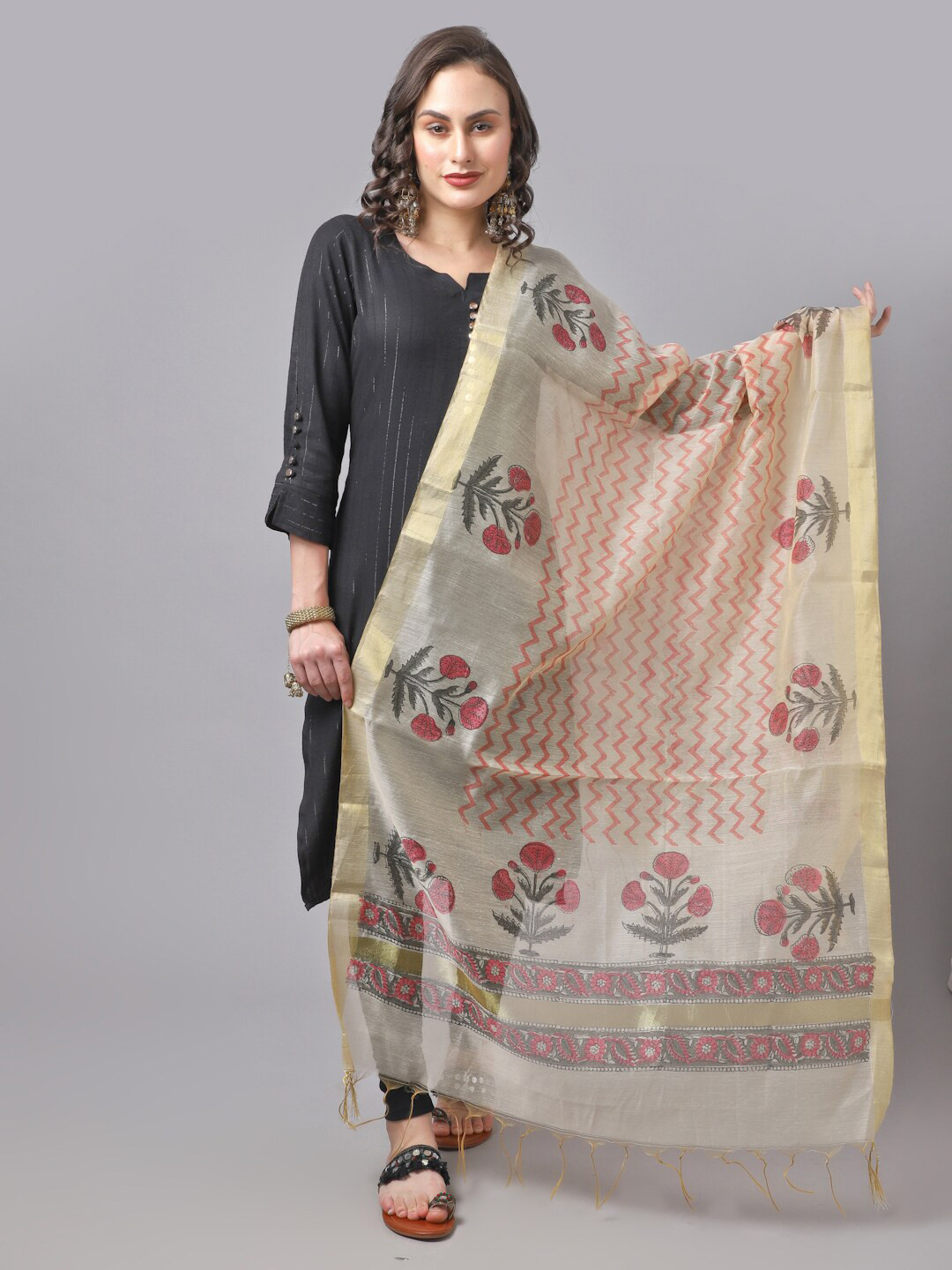 

LOOM LEGACY Women Beige & Pink Woven Design Cotton Silk Zari Dupatta