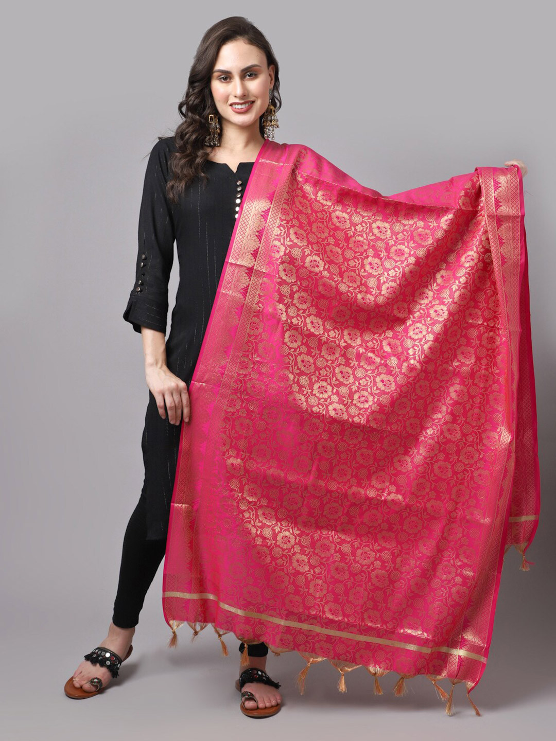 

LOOM LEGACY Magenta & Gold-Toned Woven Design Cotton Silk Dupatta with Zari