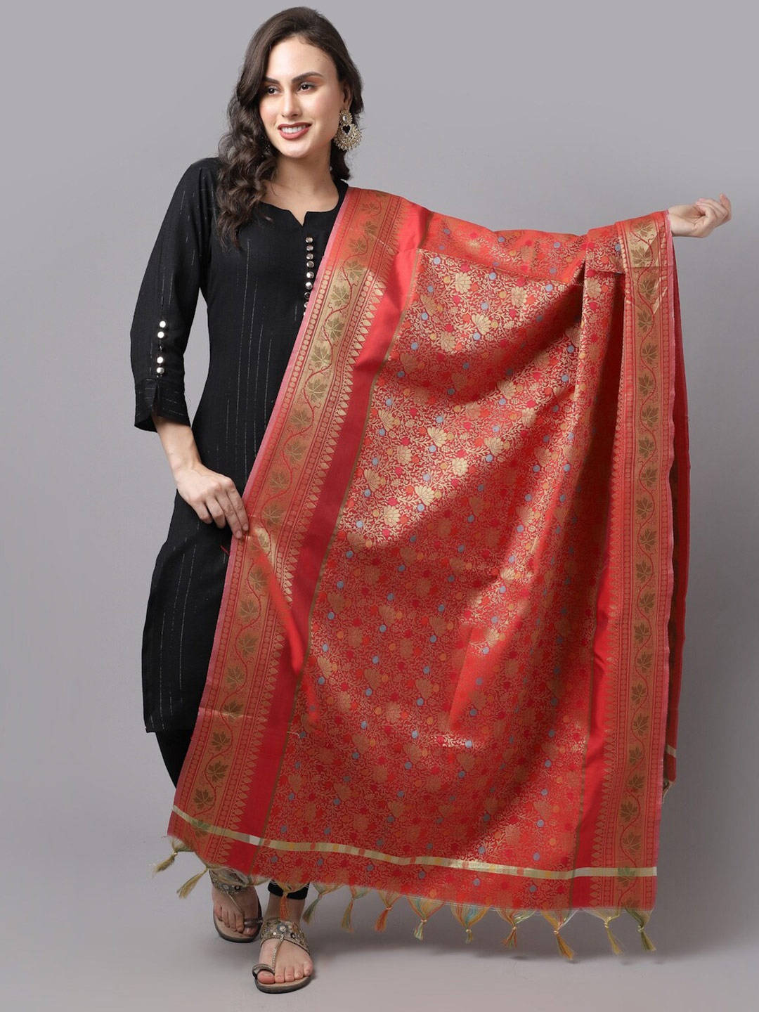 

LOOM LEGACY Red & Gold-Toned Woven Design Cotton Silk Dupatta with Zari