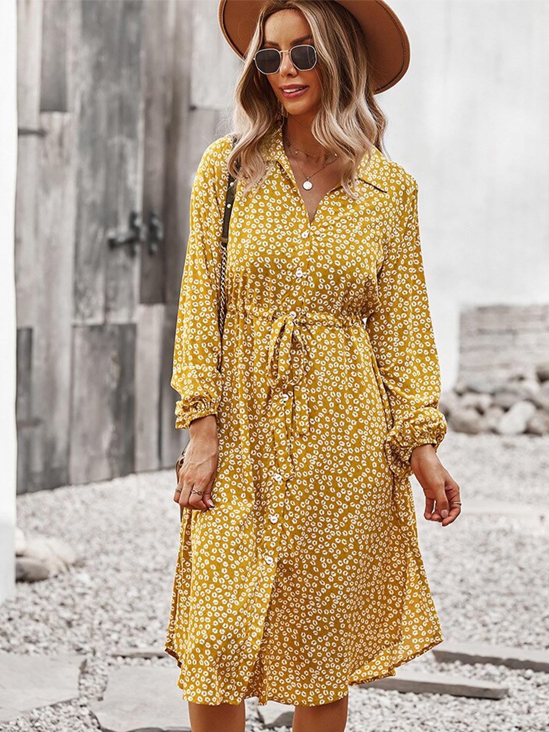 

La Aimee Women Yellow Animal Printed Dress