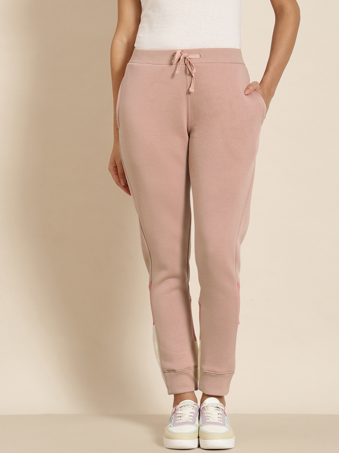 

Sweet Dreams Women Pink Solid Joggers