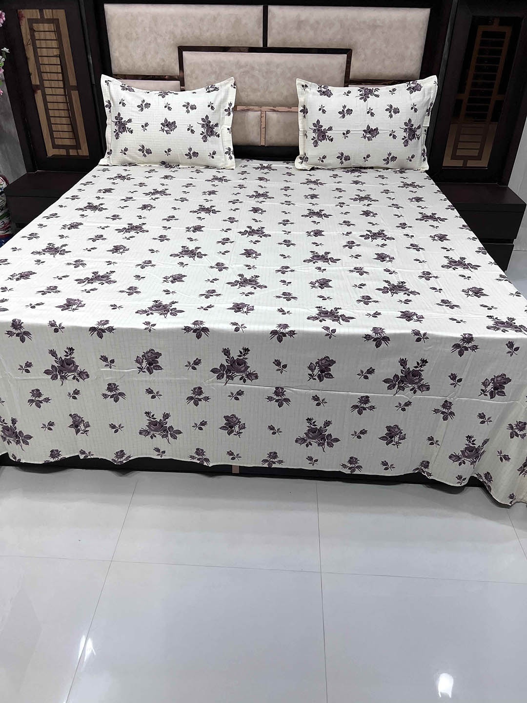 

Pure Decor Yellow & Purple Floral 400 TC King Bedsheet with 2 Pillow Covers