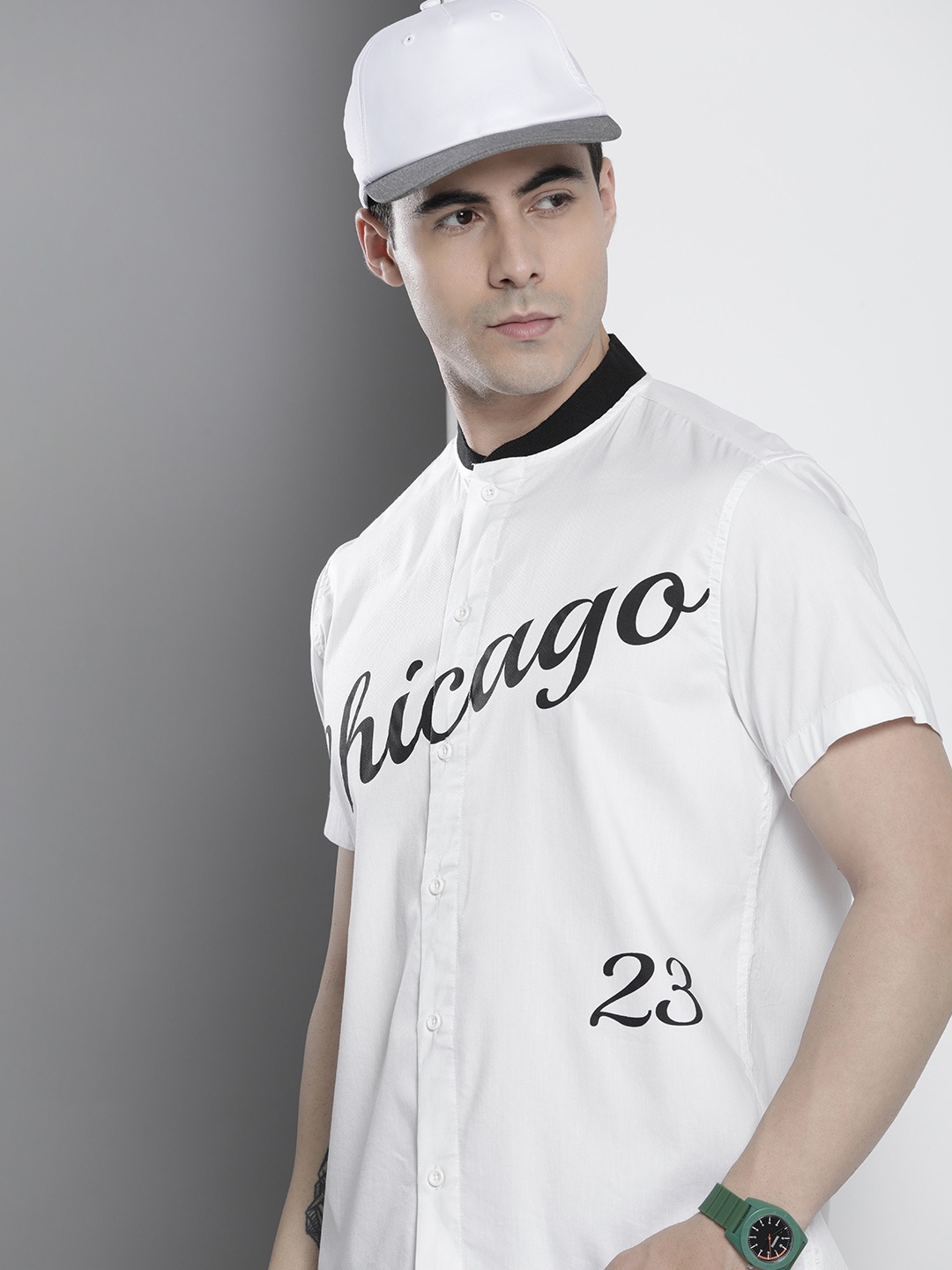 

The Indian Garage Co Men White Typography Printed Casual Shirt