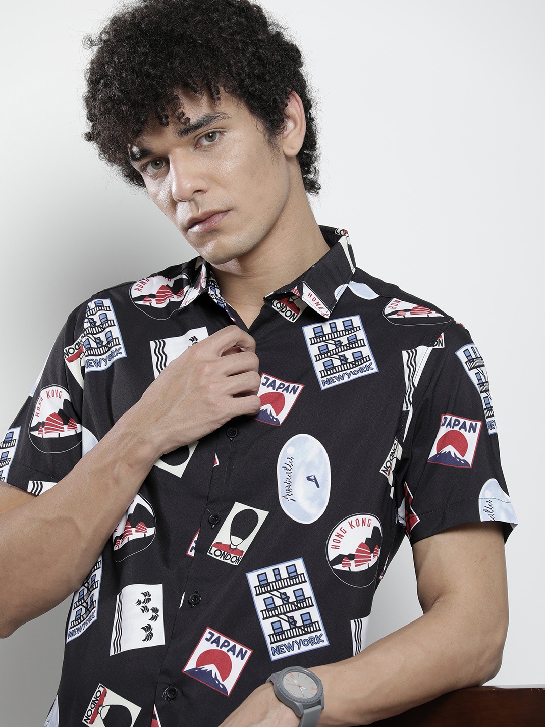 

The Indian Garage Co Men Black Printed Casual Shirt