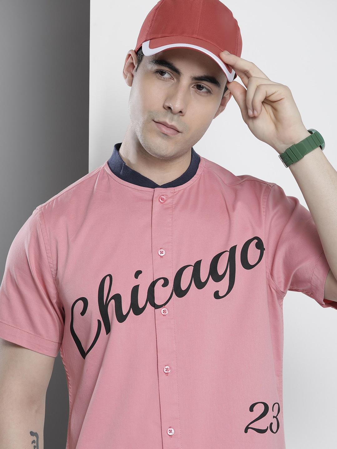 

The Indian Garage Co Men Pink Typography Printed Casual Shirt