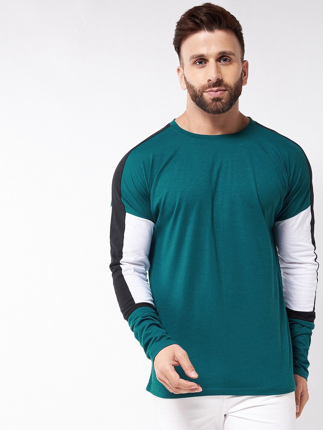 

GRITSTONES Men Turquoise Blue & White Colourblocked Cotton T-shirt