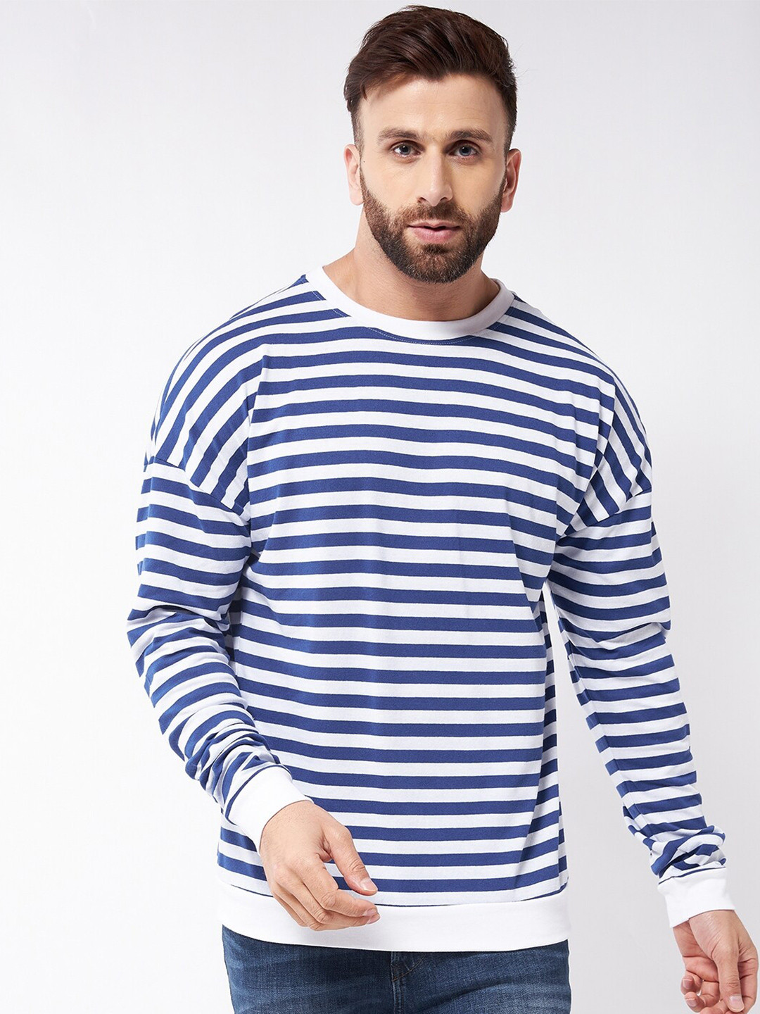 

GRITSTONES Men White Printed Striped Oversize Drop Shoulder Round Neck Oversized T-shirt